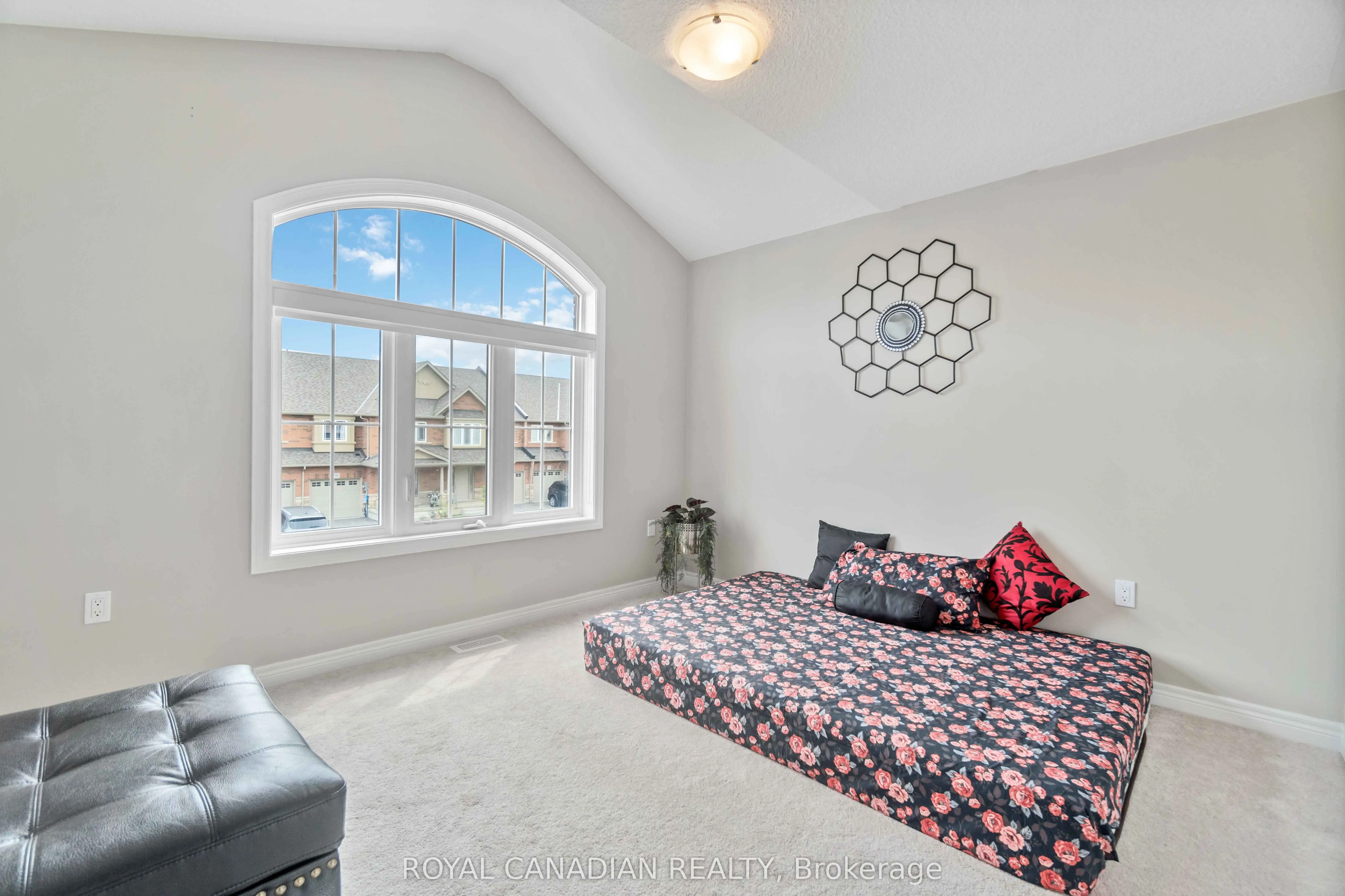 92 Bethune Avenue