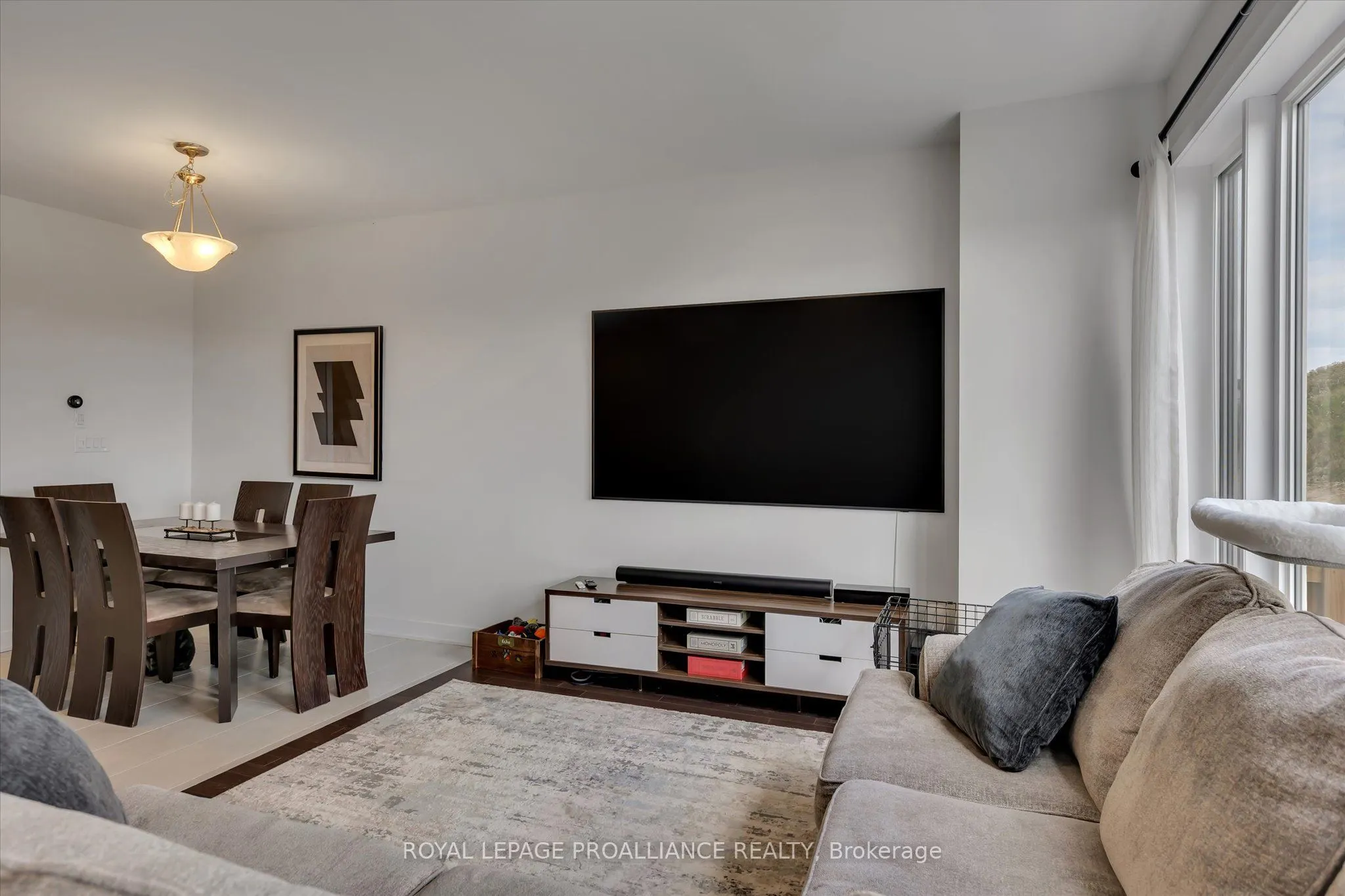 115 Pike Street