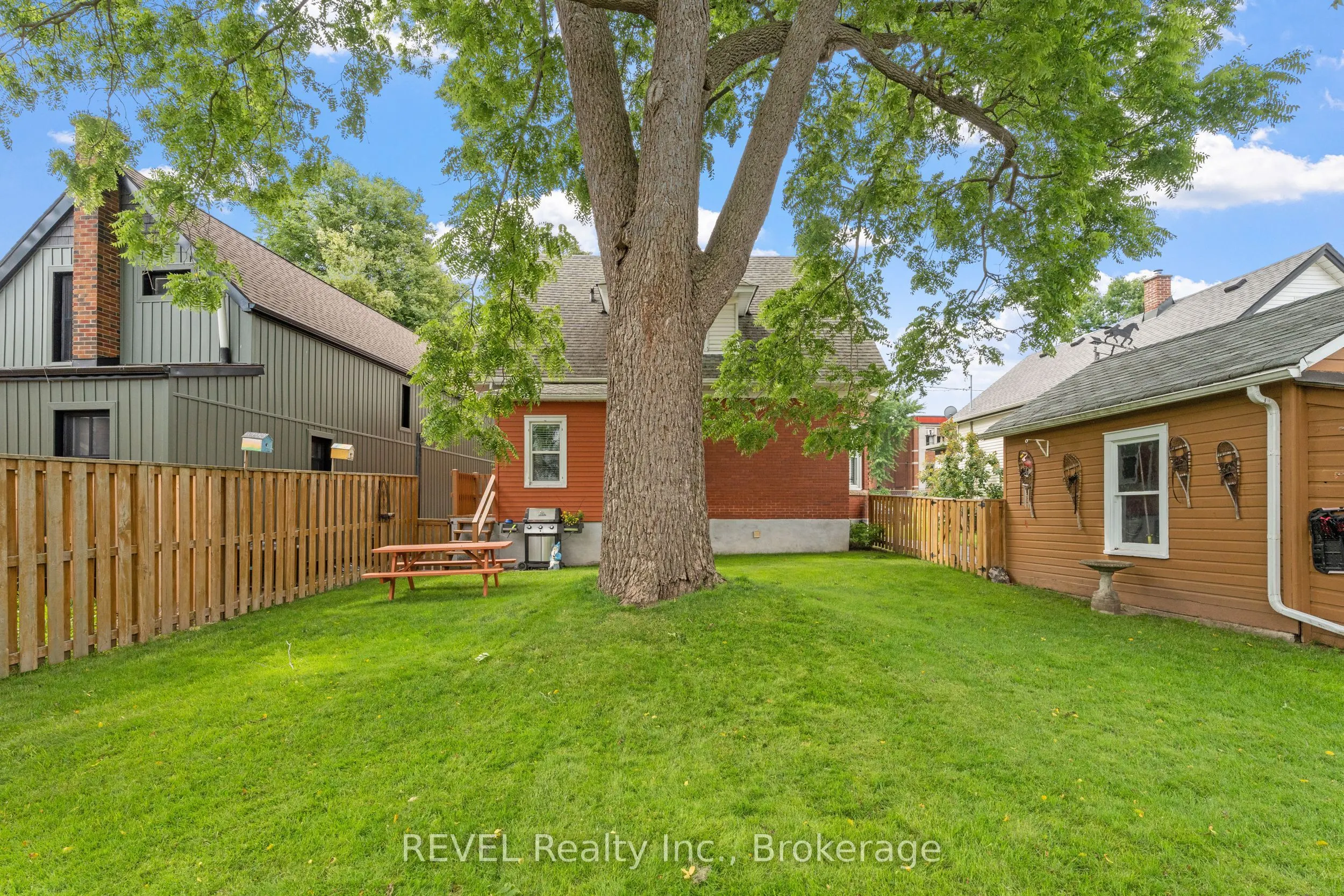 4743 Epworth Circle
