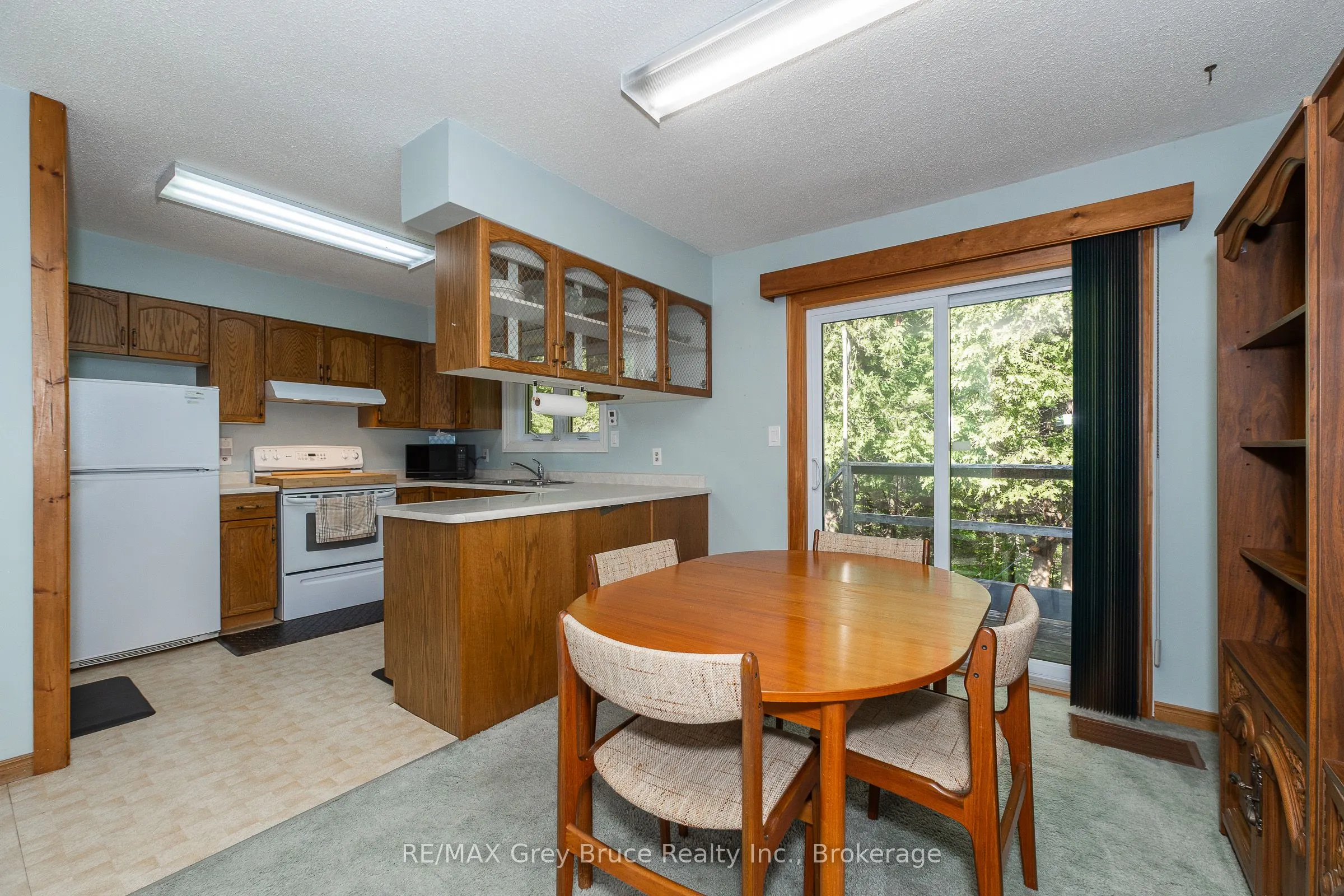 103777 Grey Road 18 Road