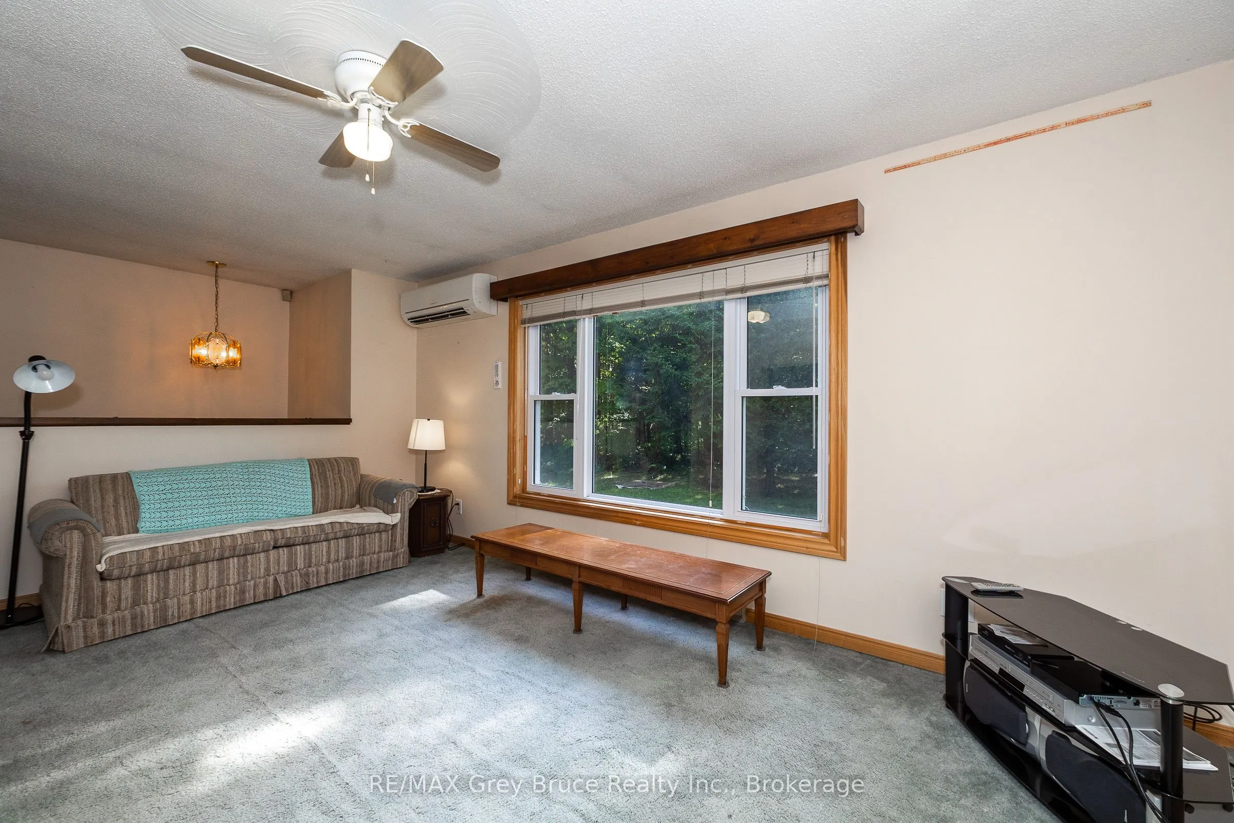 103777 Grey Road 18 Road