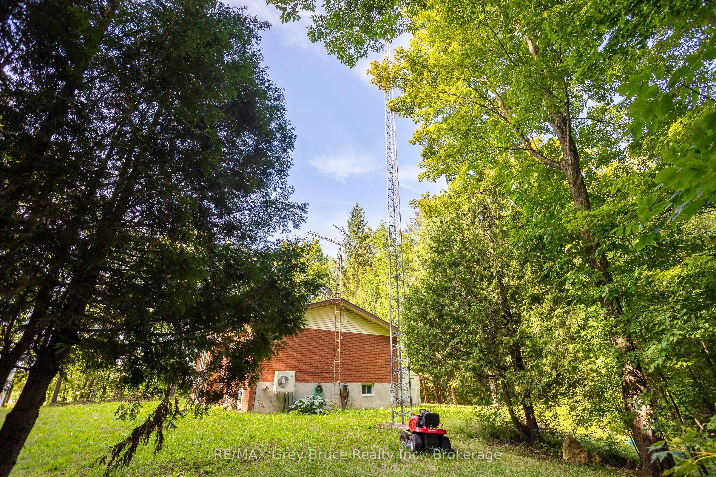 103777 Grey Road 18 Road