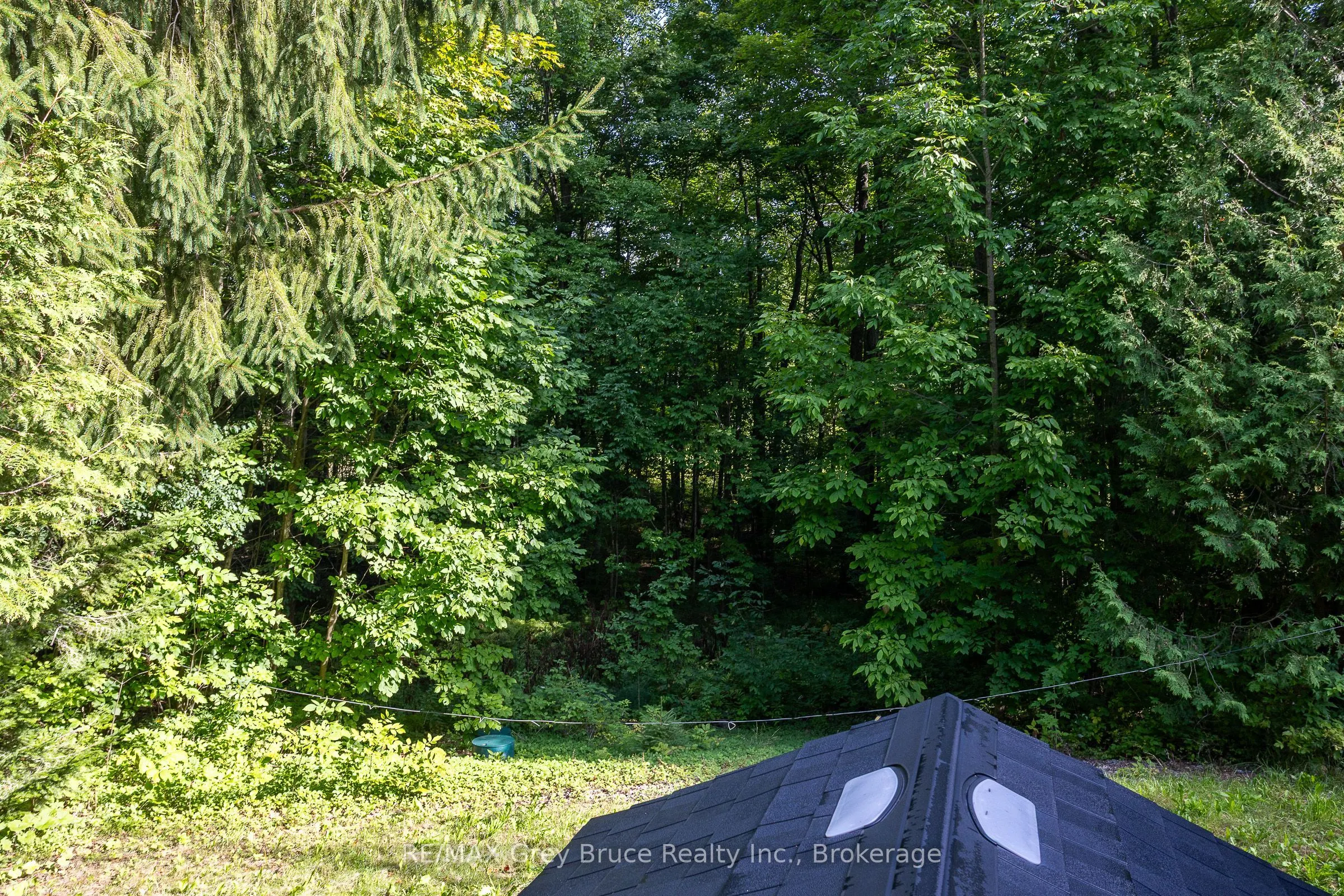 103777 Grey Road 18 Road