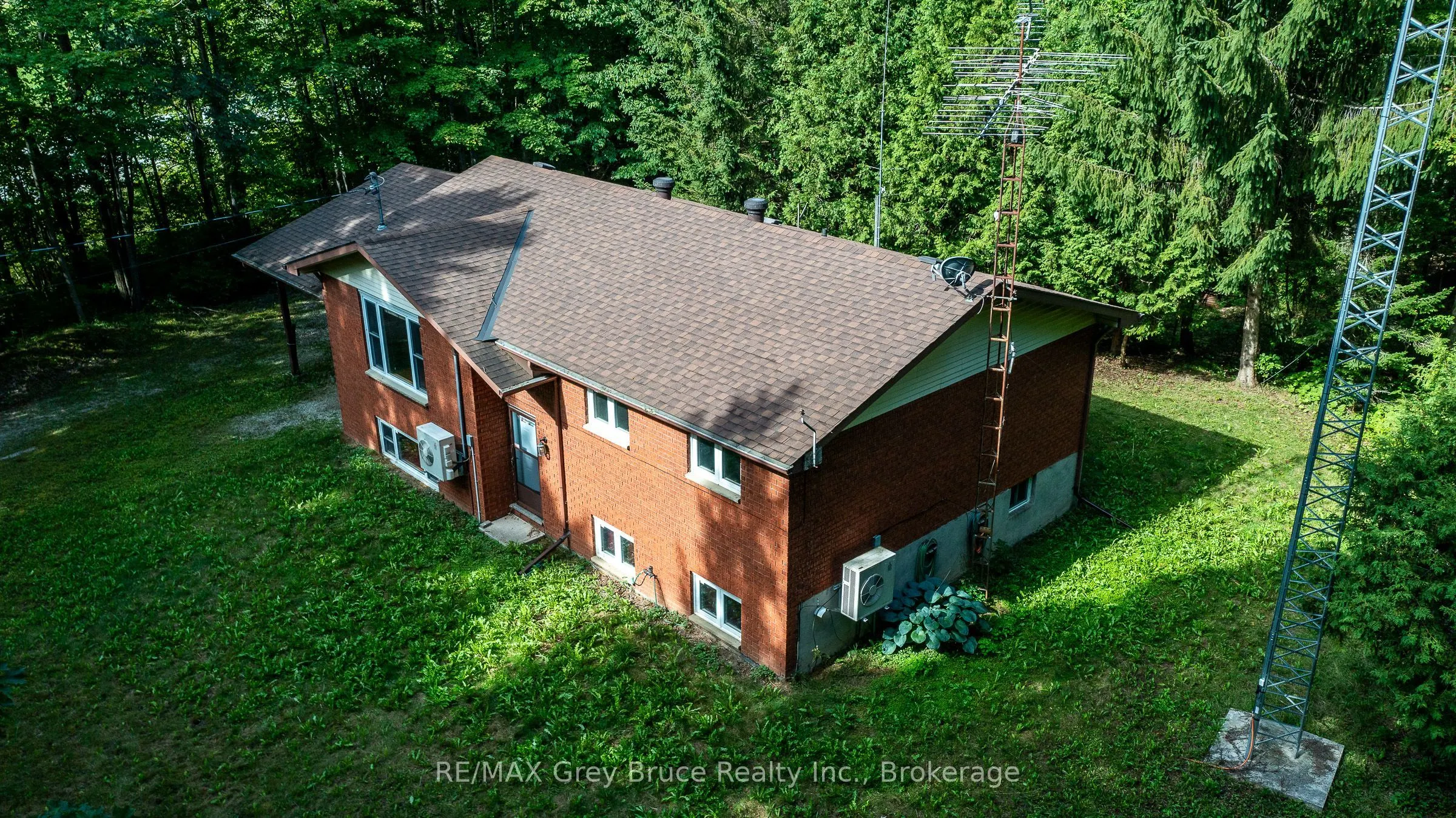 103777 Grey Road 18 Road