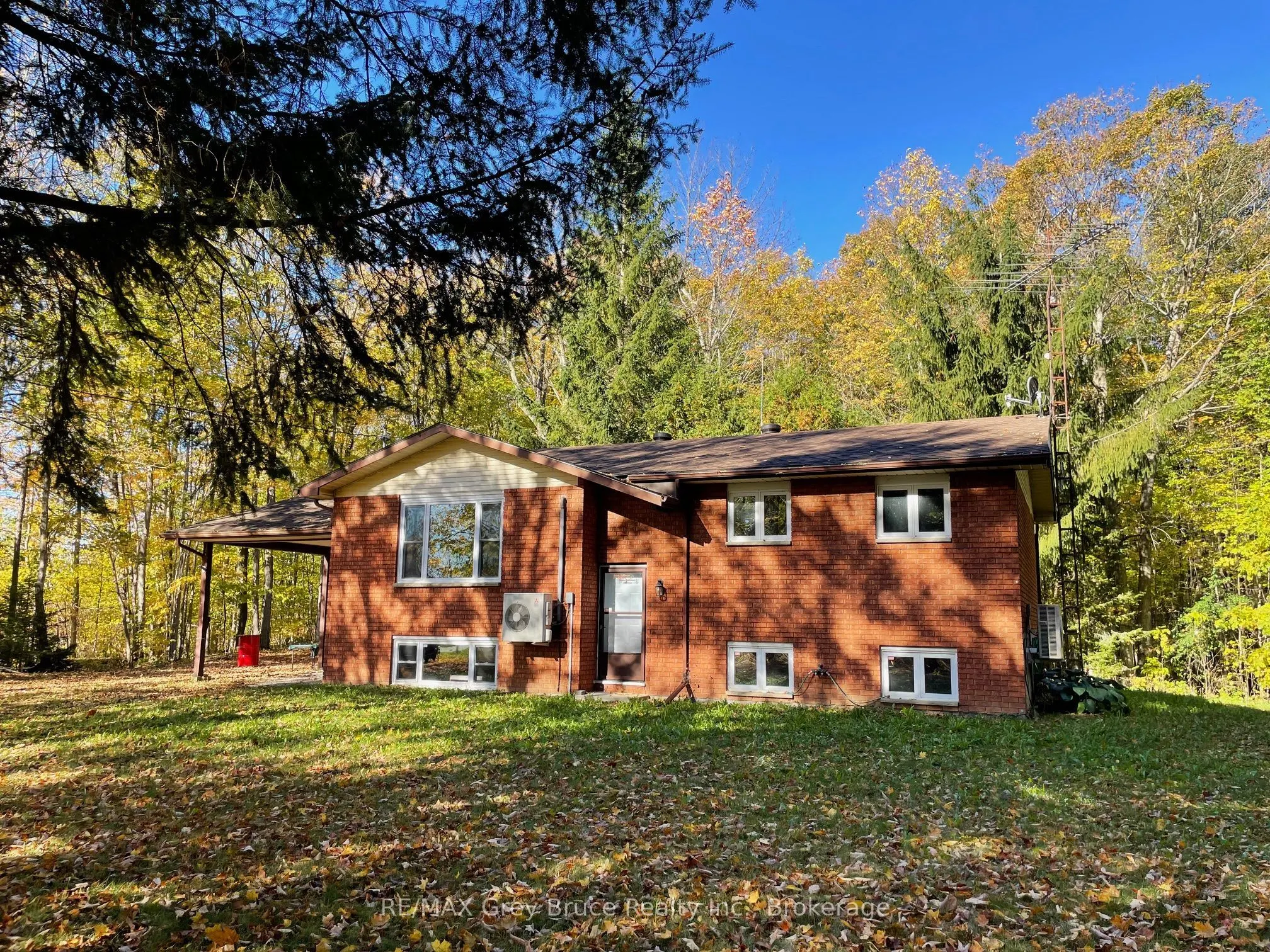 103777 Grey Road 18 Road