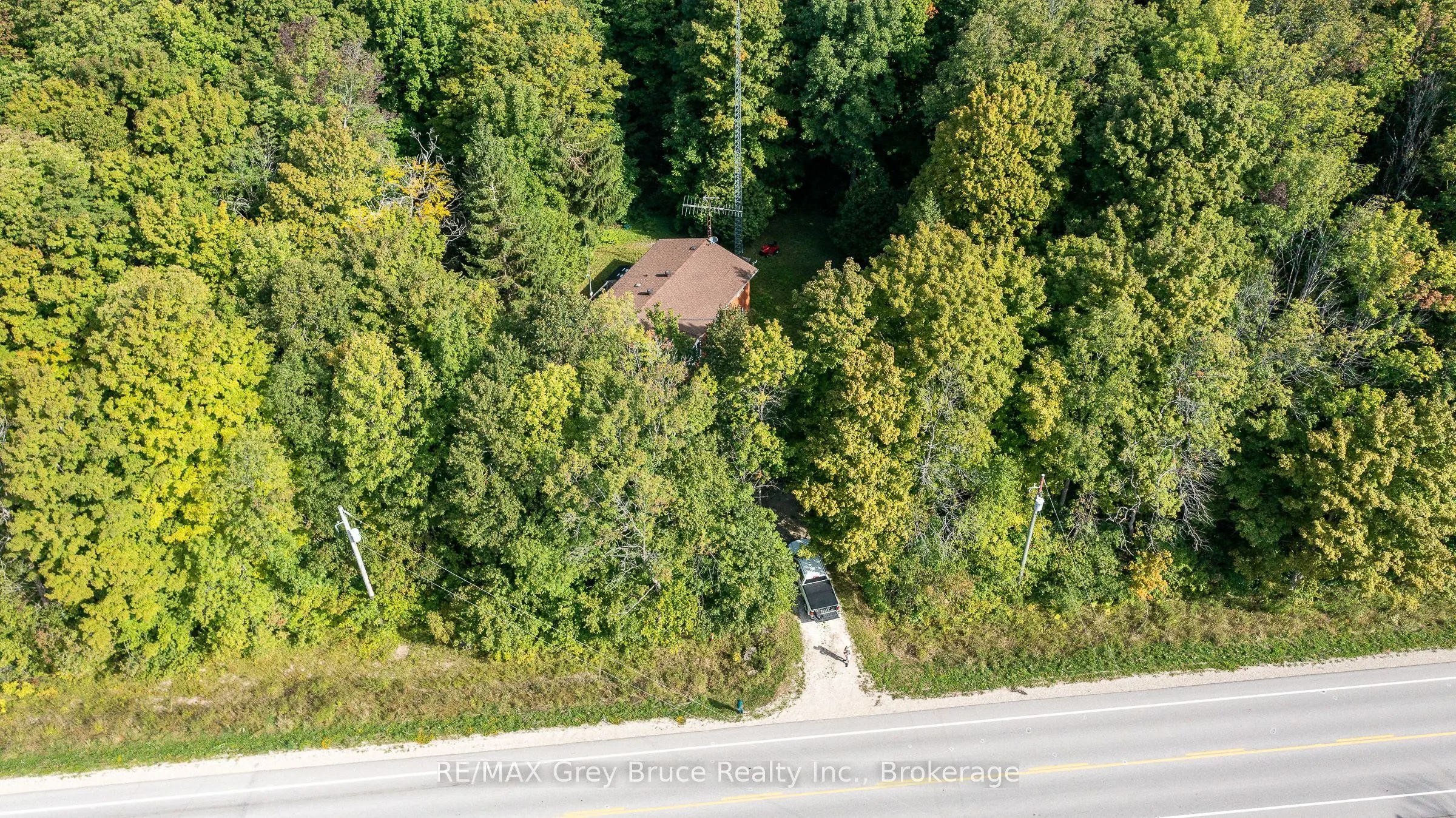 103777 Grey Road 18 Road