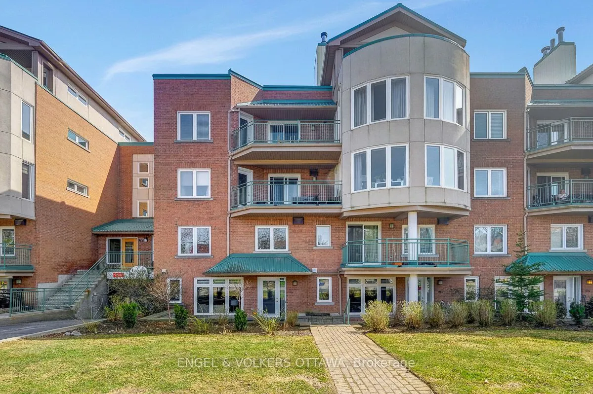 62 Donald Street, #105A
