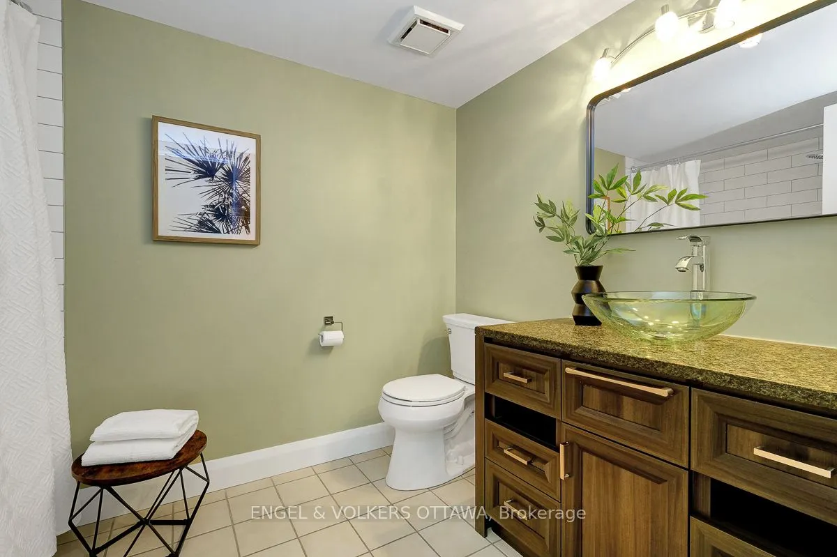62 Donald Street, #105A
