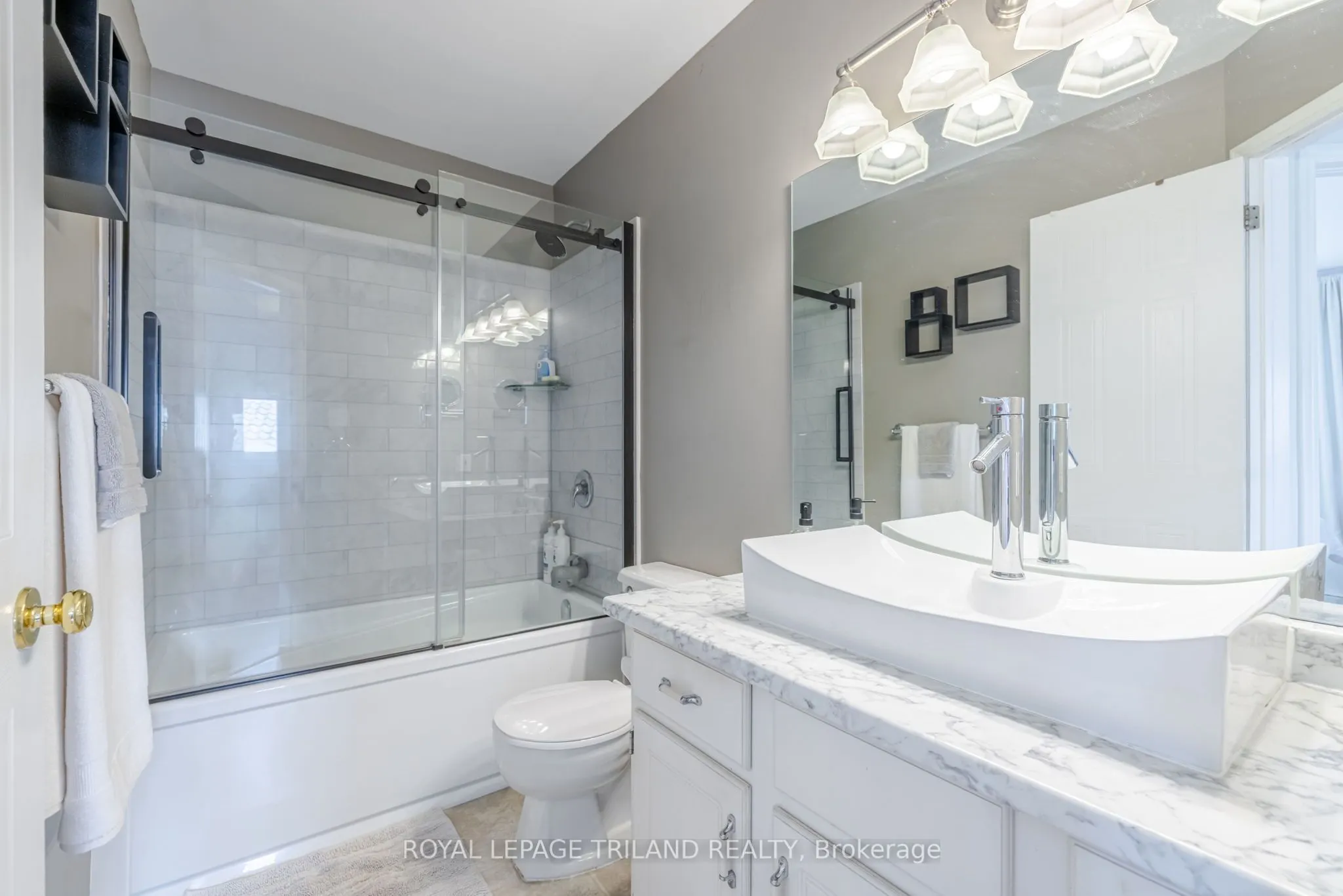 147 Gerald Crescent
