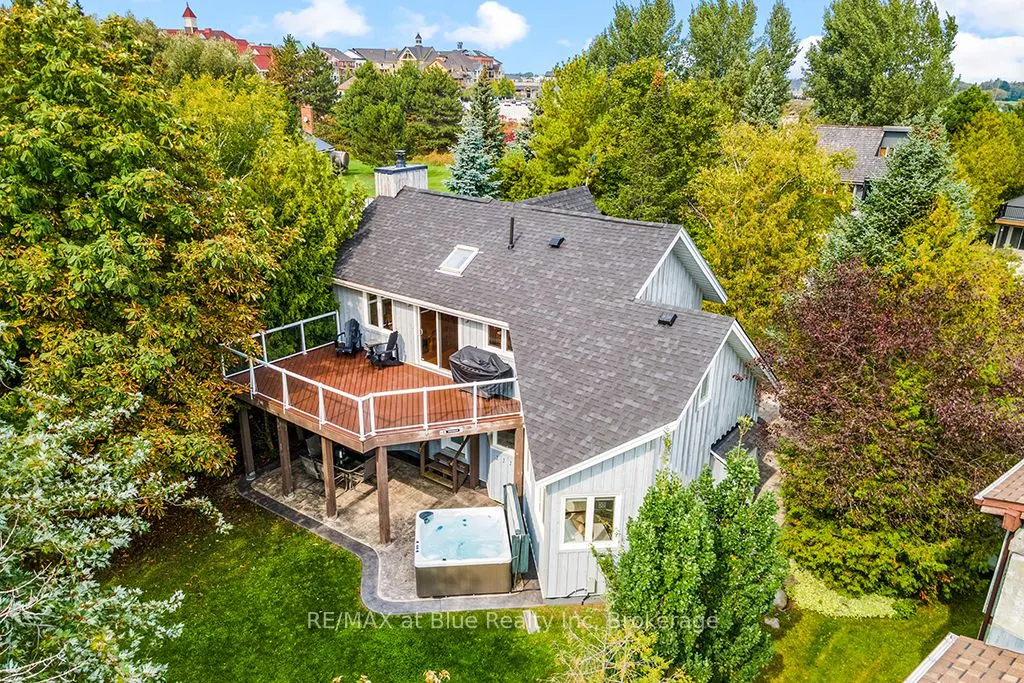 147 Carmichael Crescent