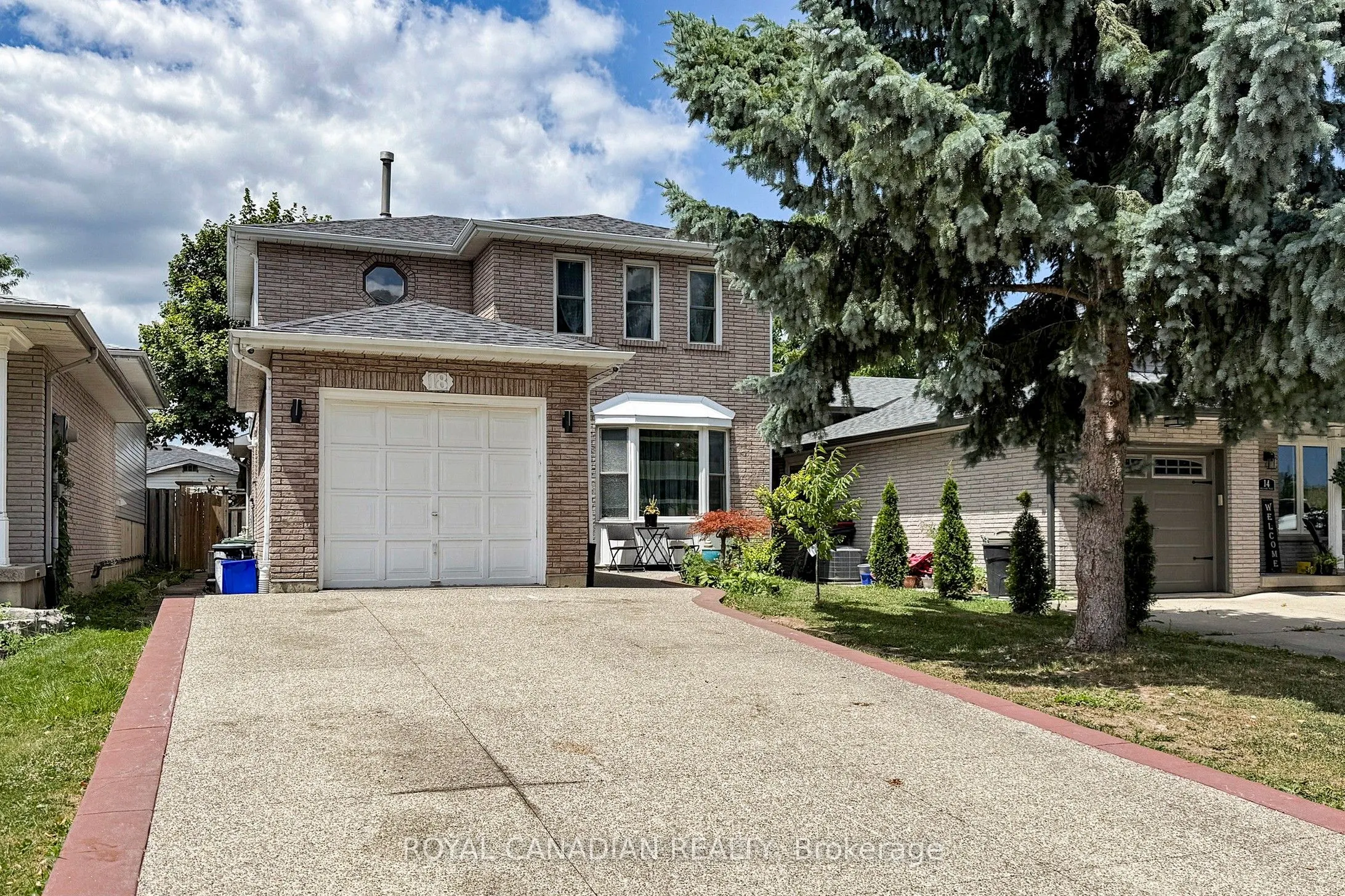 18 Millpond Place