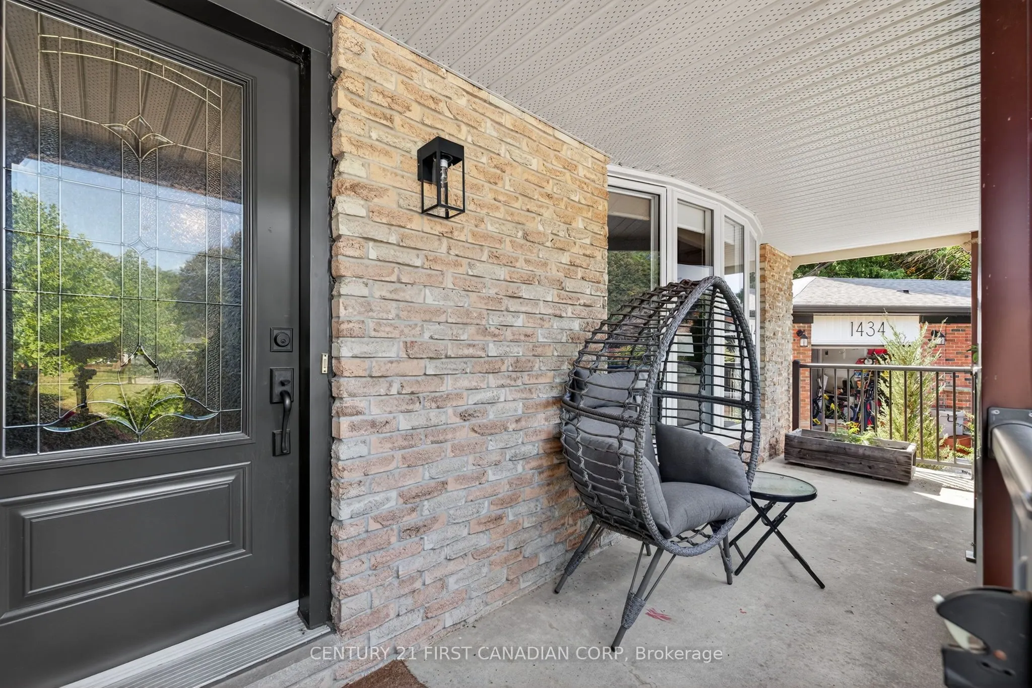 1432 Norman Place