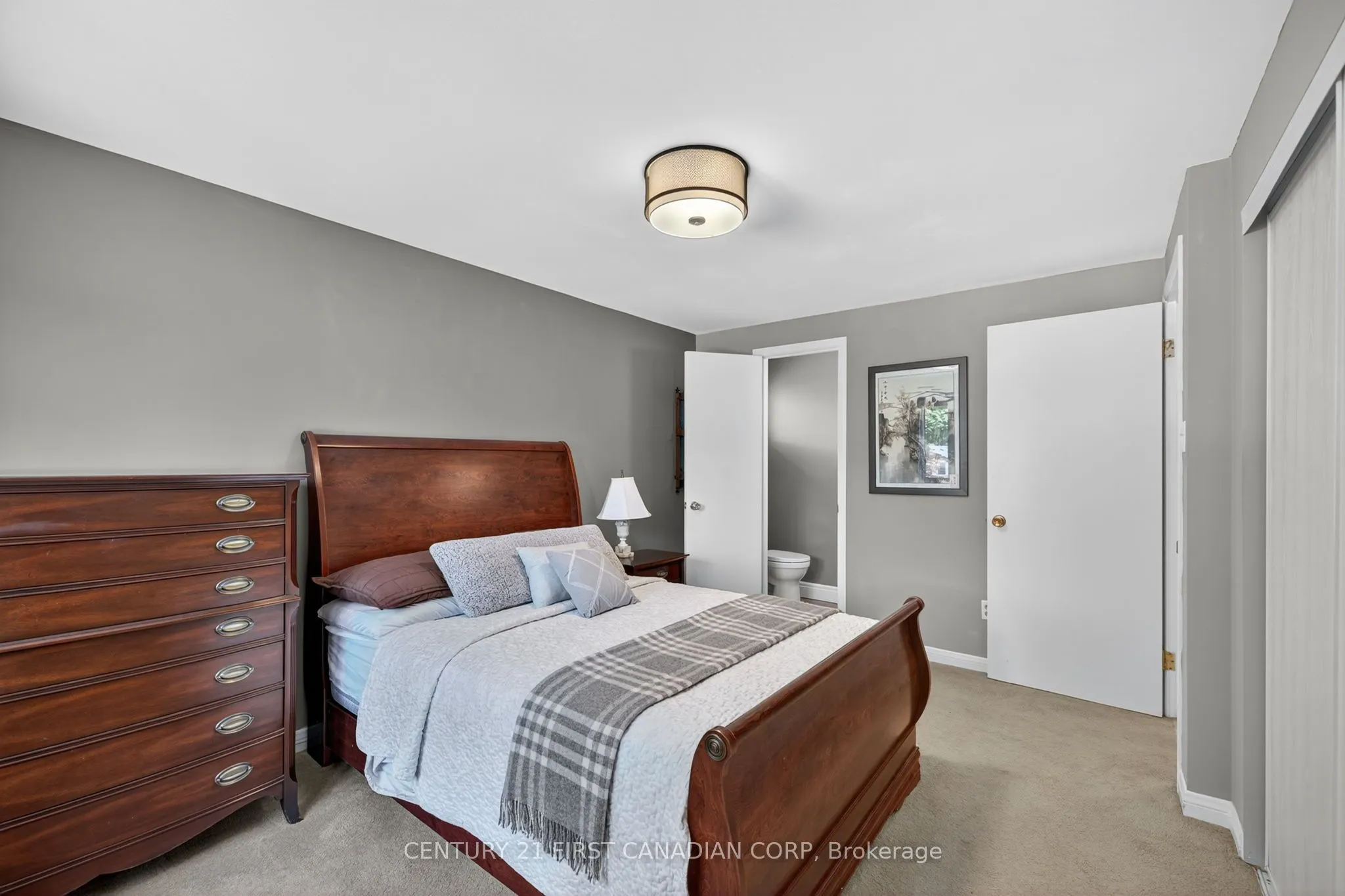 1432 Norman Place