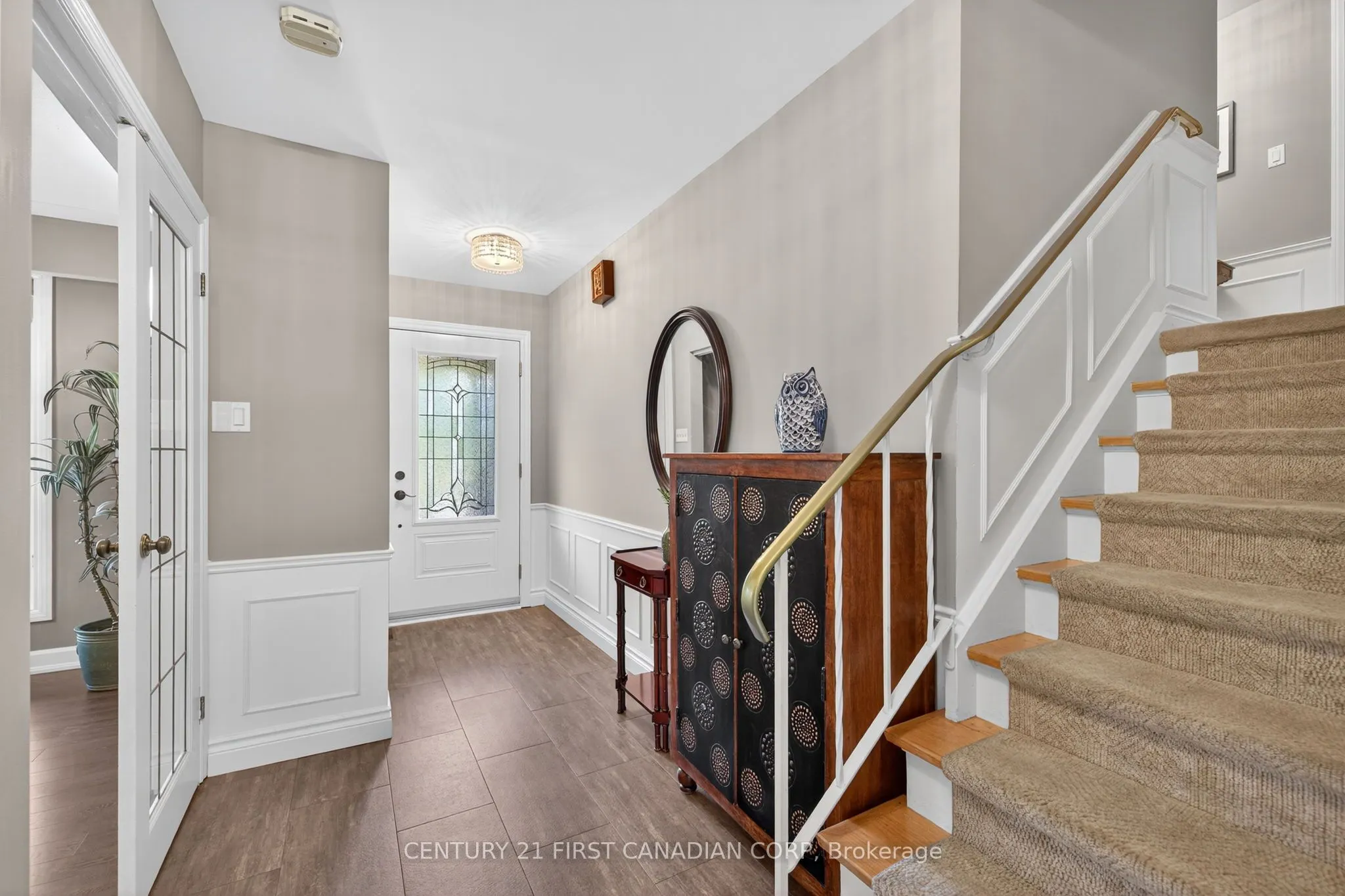 1432 Norman Place