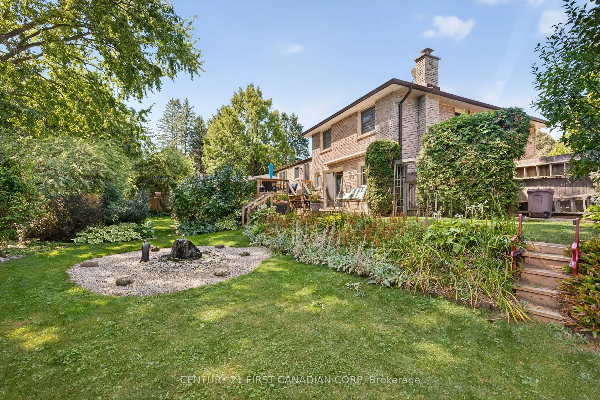1432 Norman Place