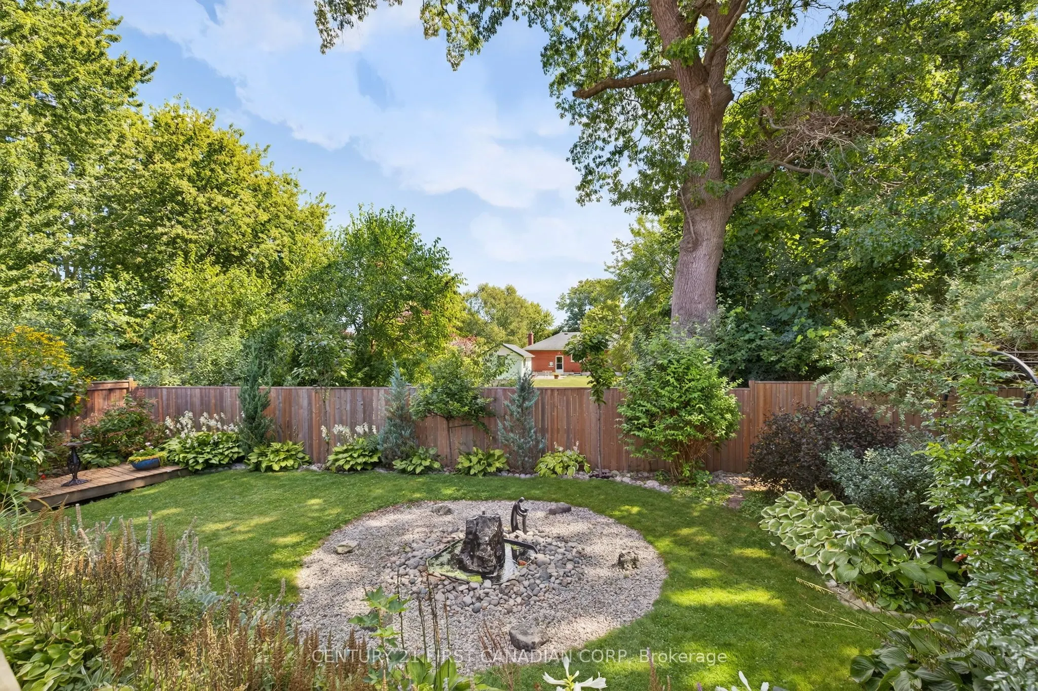 1432 Norman Place