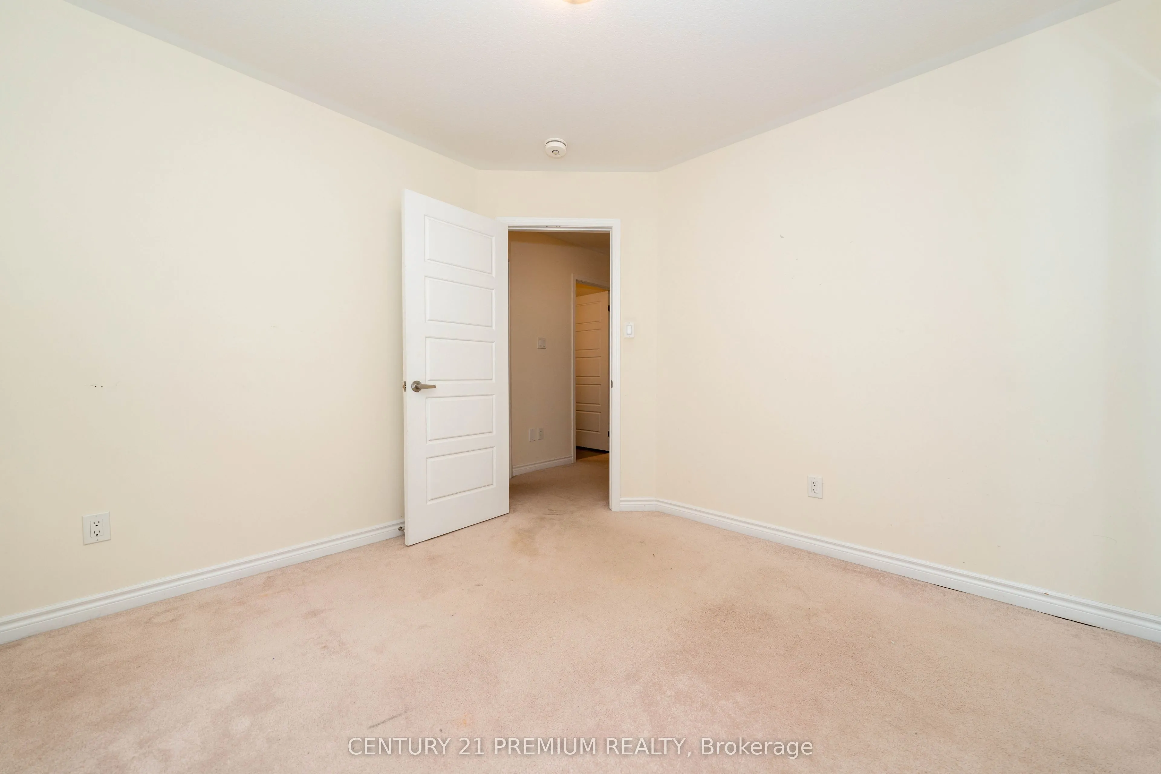 685 Doon South Drive
