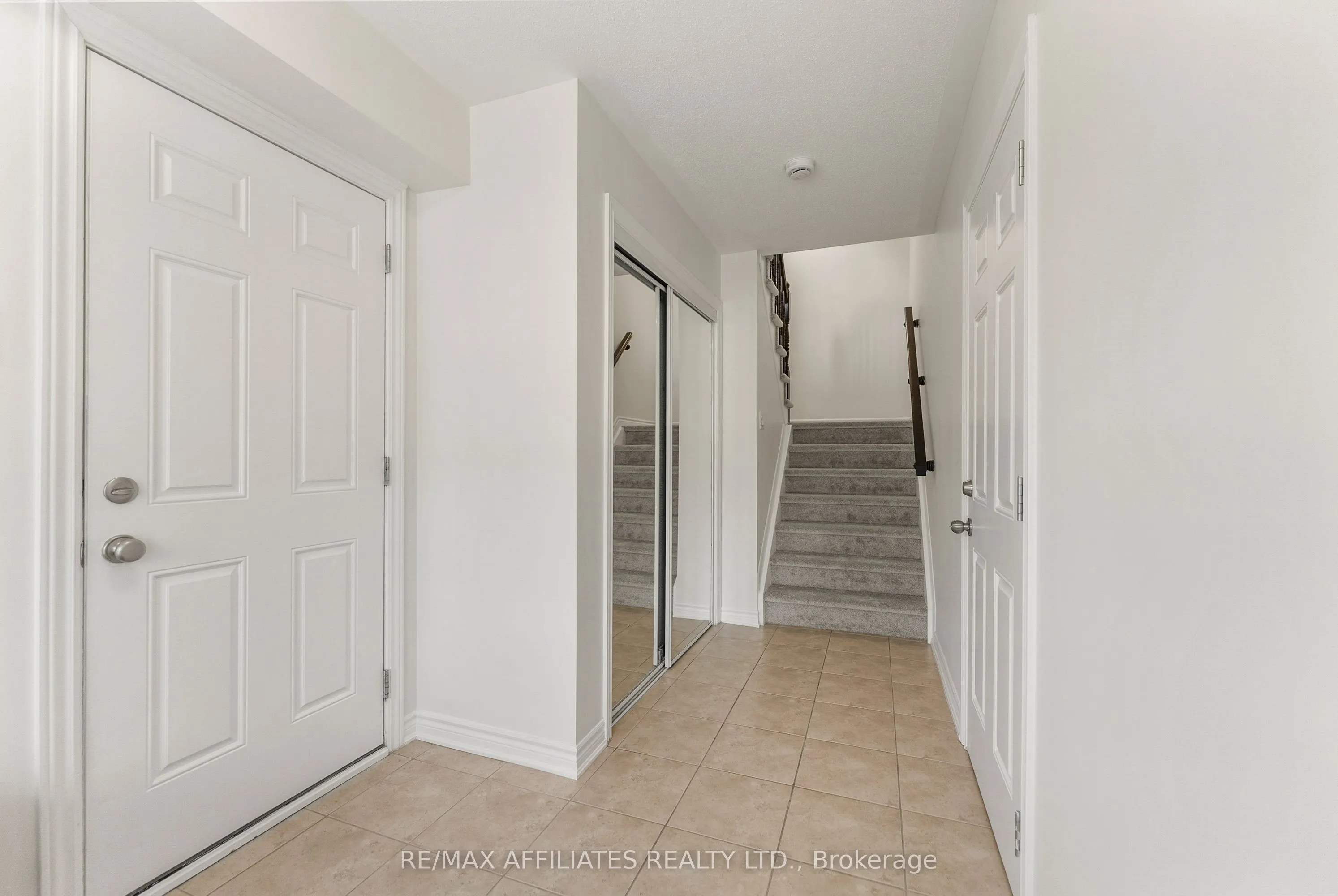 407 Coldwater Crescent
