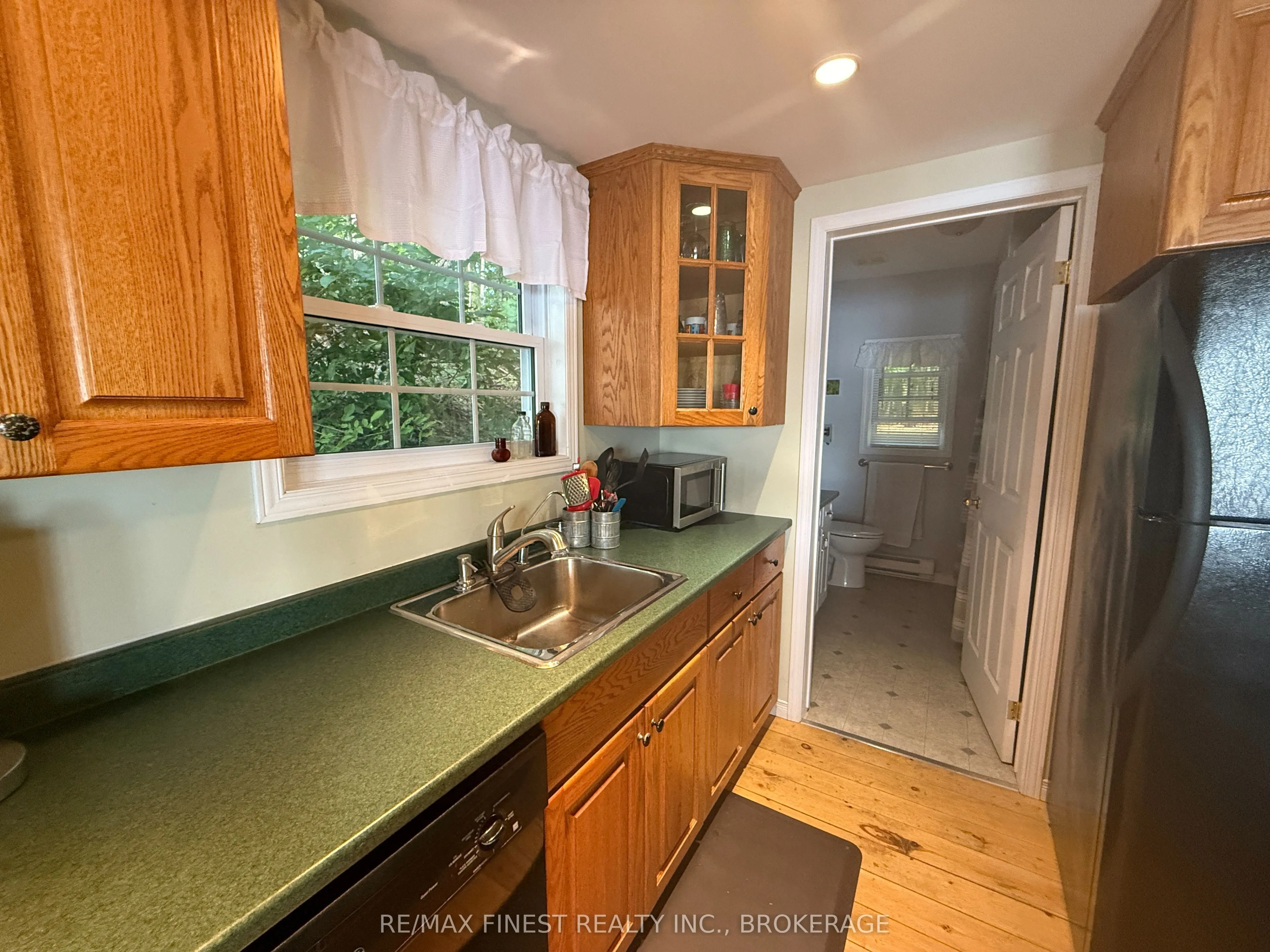 342 North Shore Road