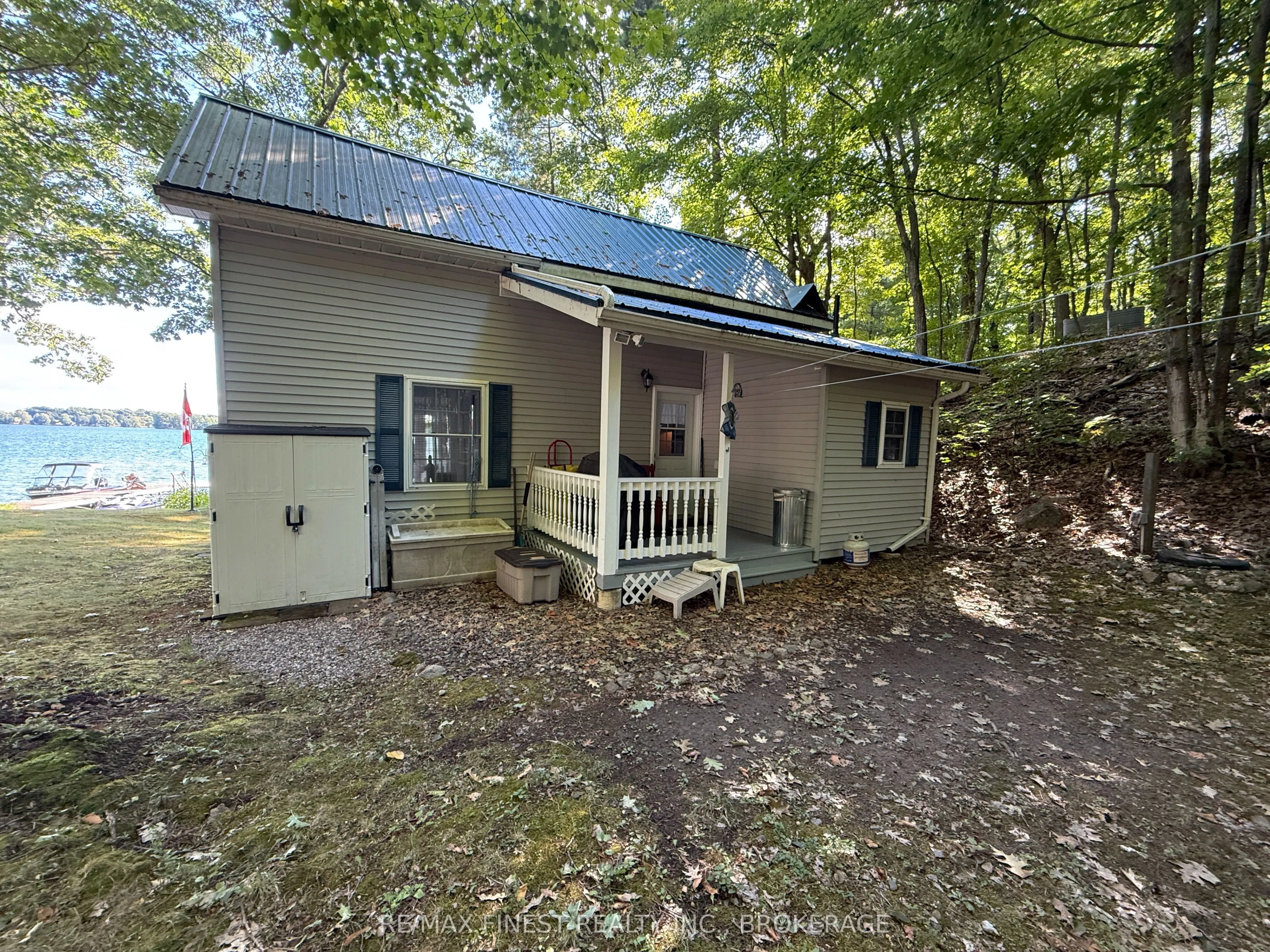 342 North Shore Road