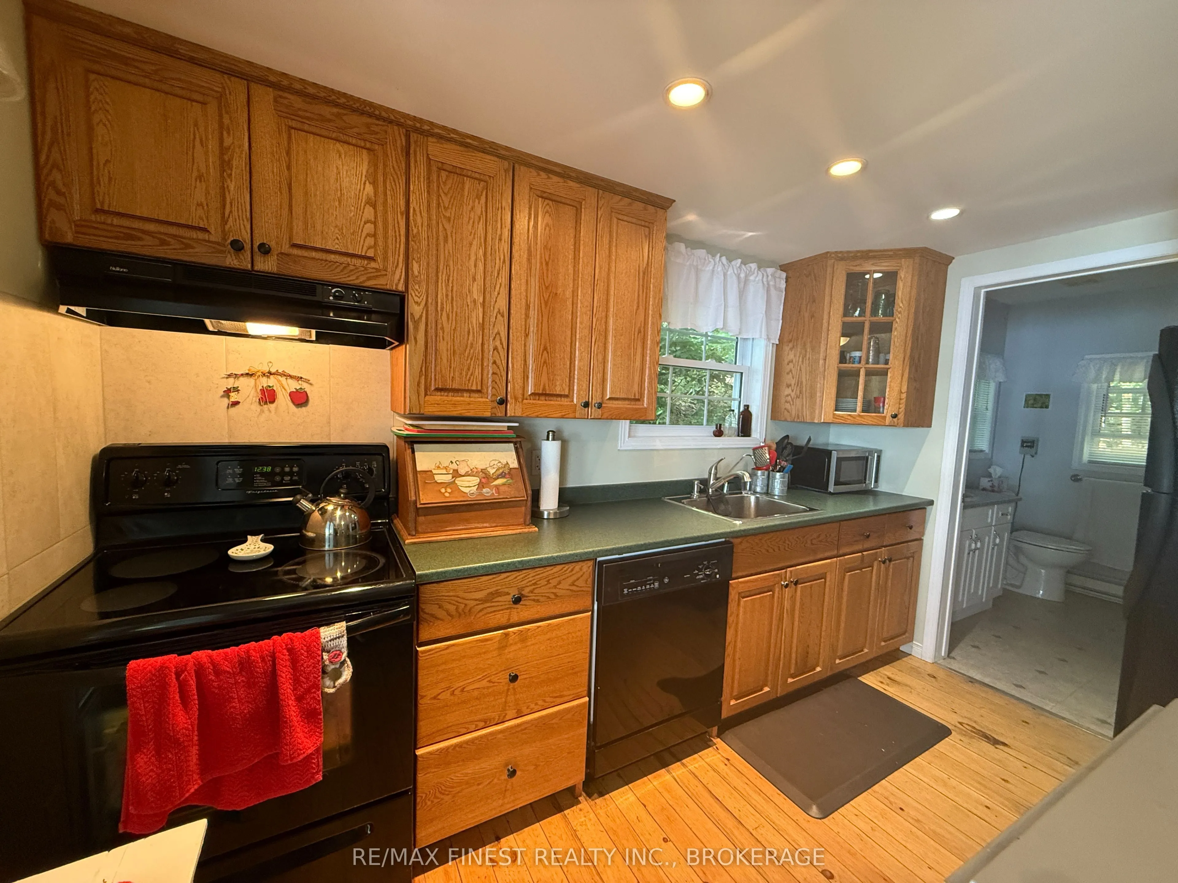 342 North Shore Road