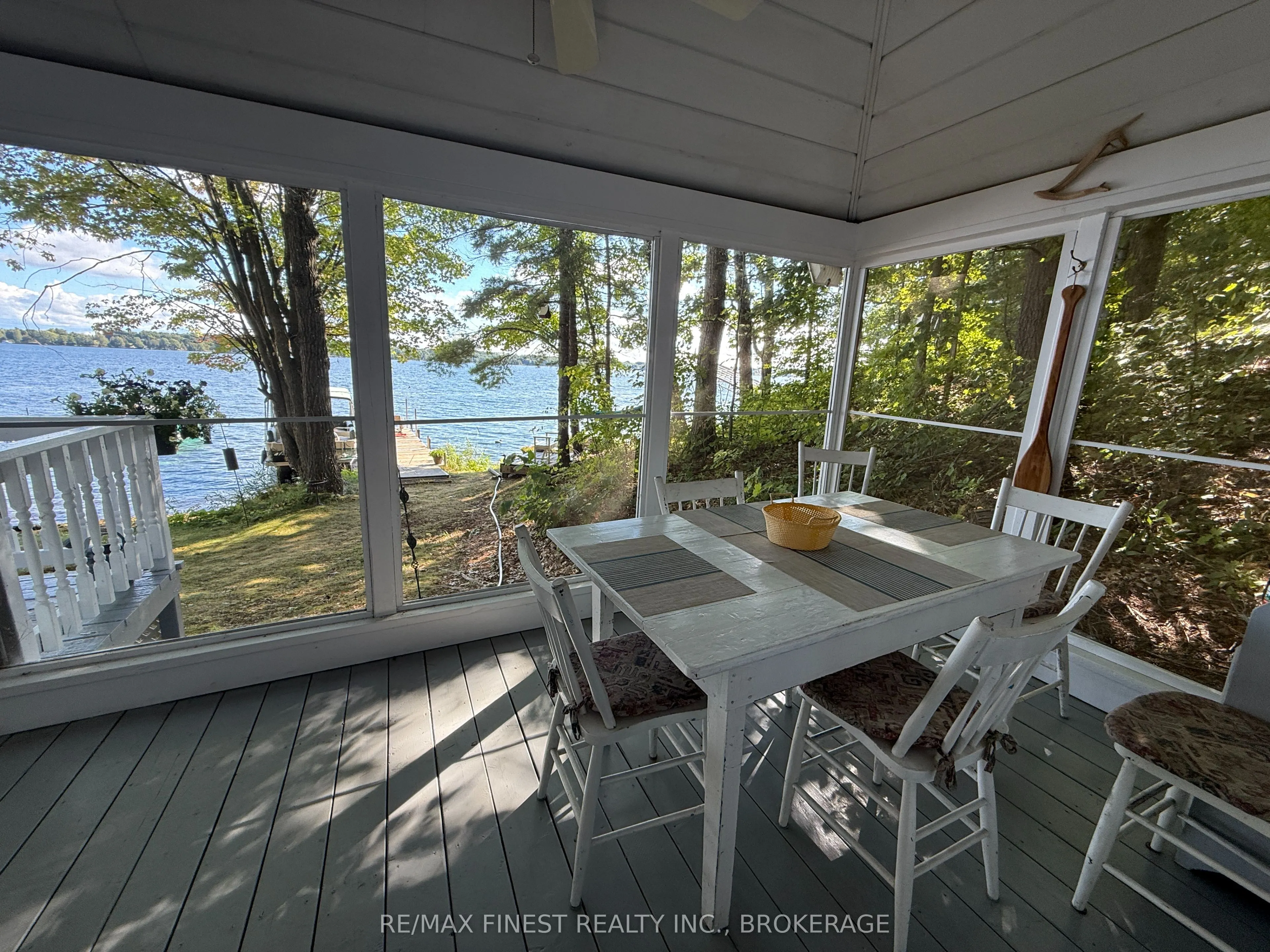 342 North Shore Road