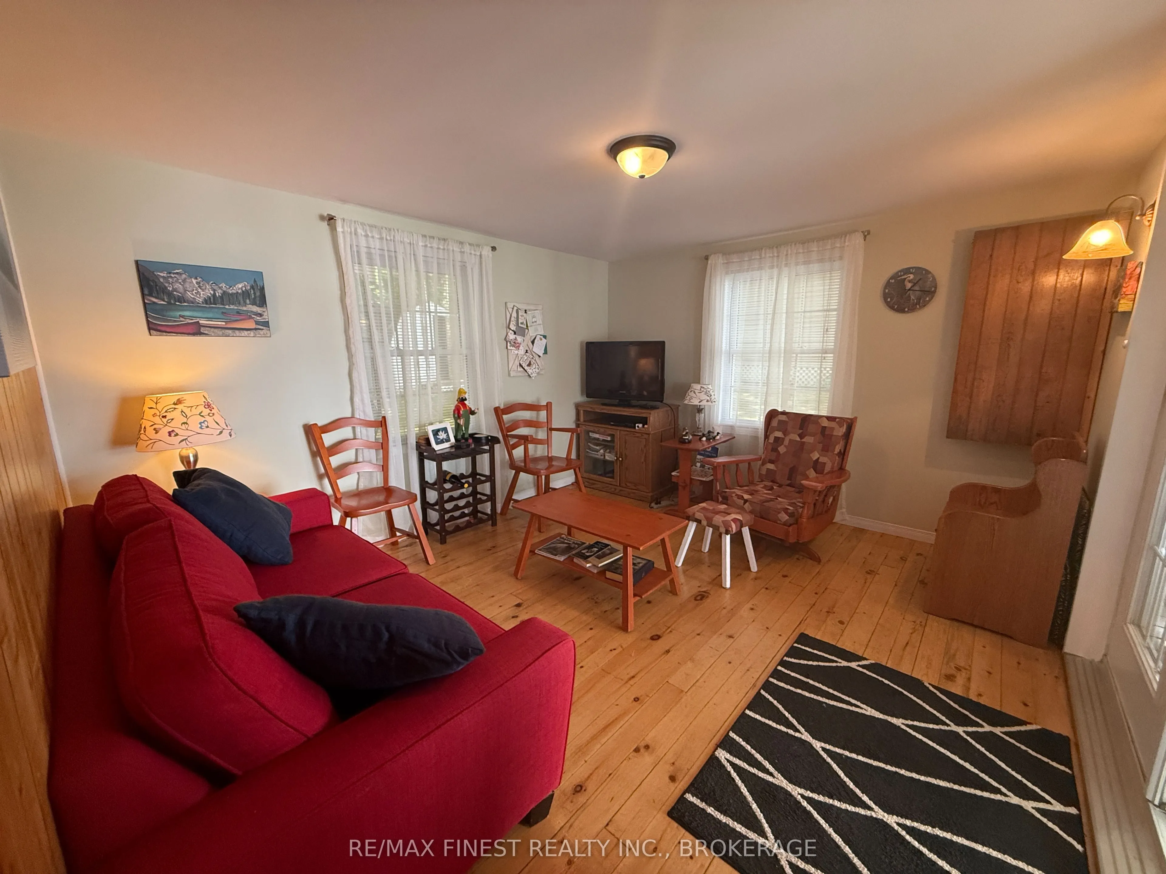 342 North Shore Road