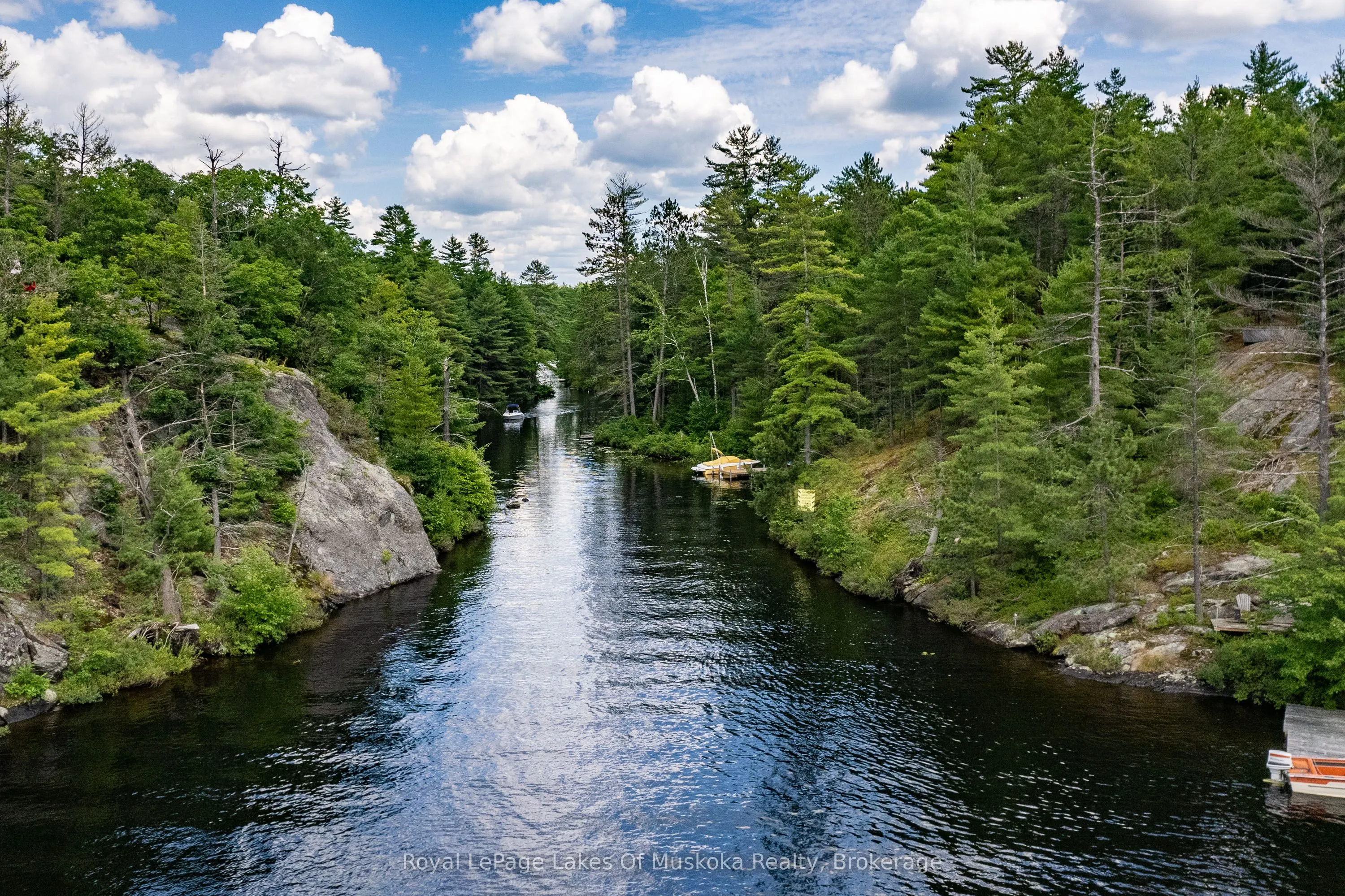 998 Gull Lake
