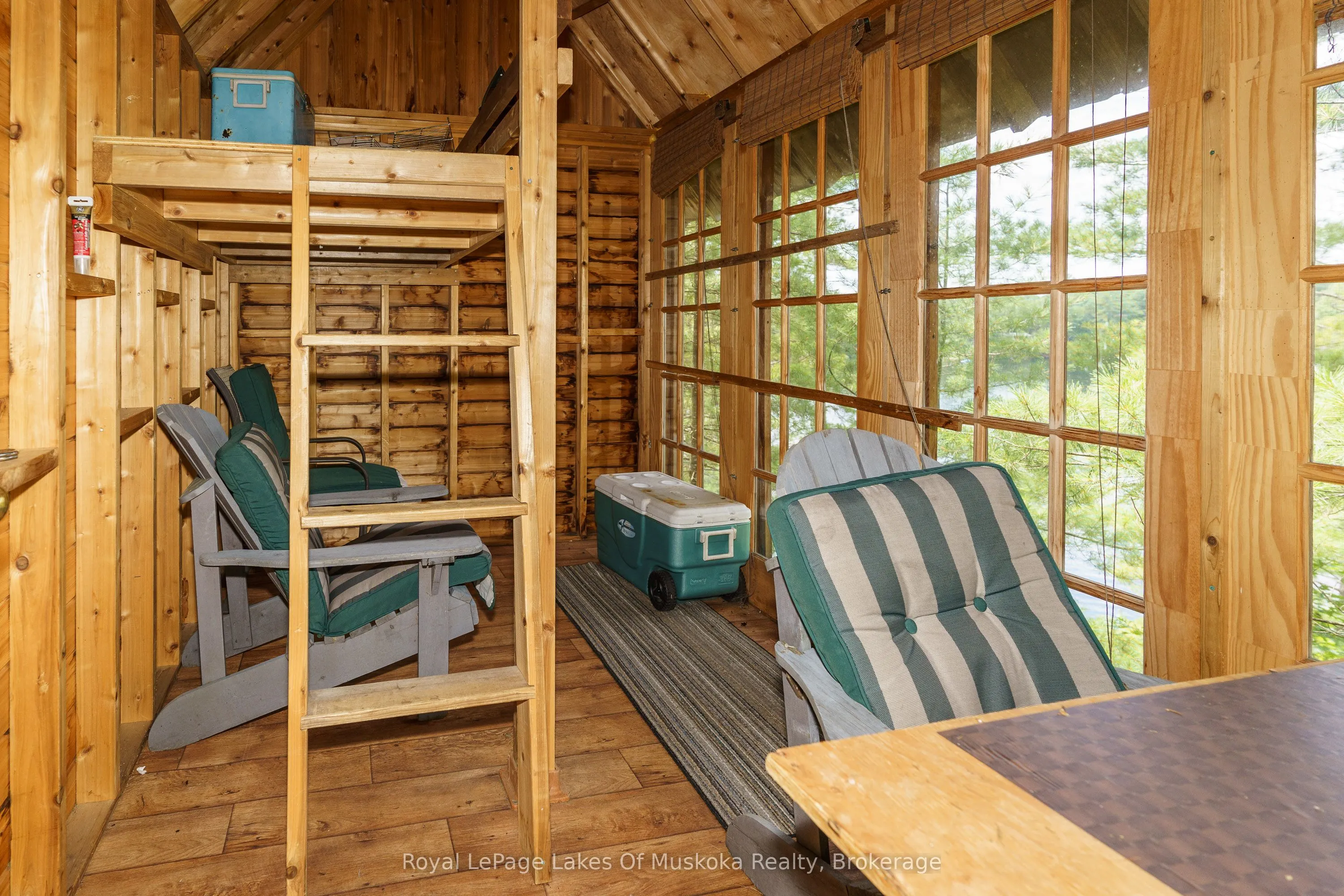 998 Gull Lake