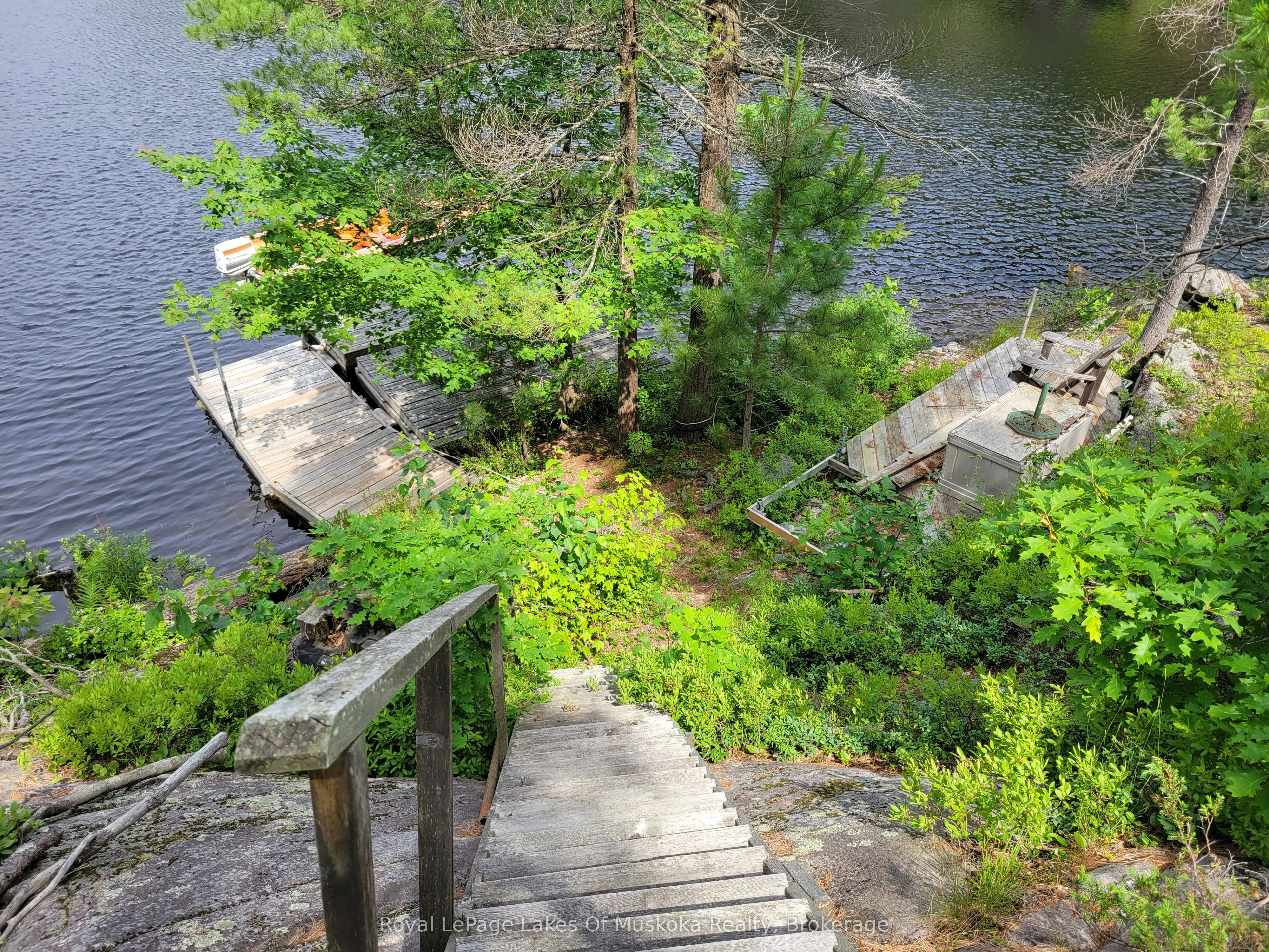 998 Gull Lake