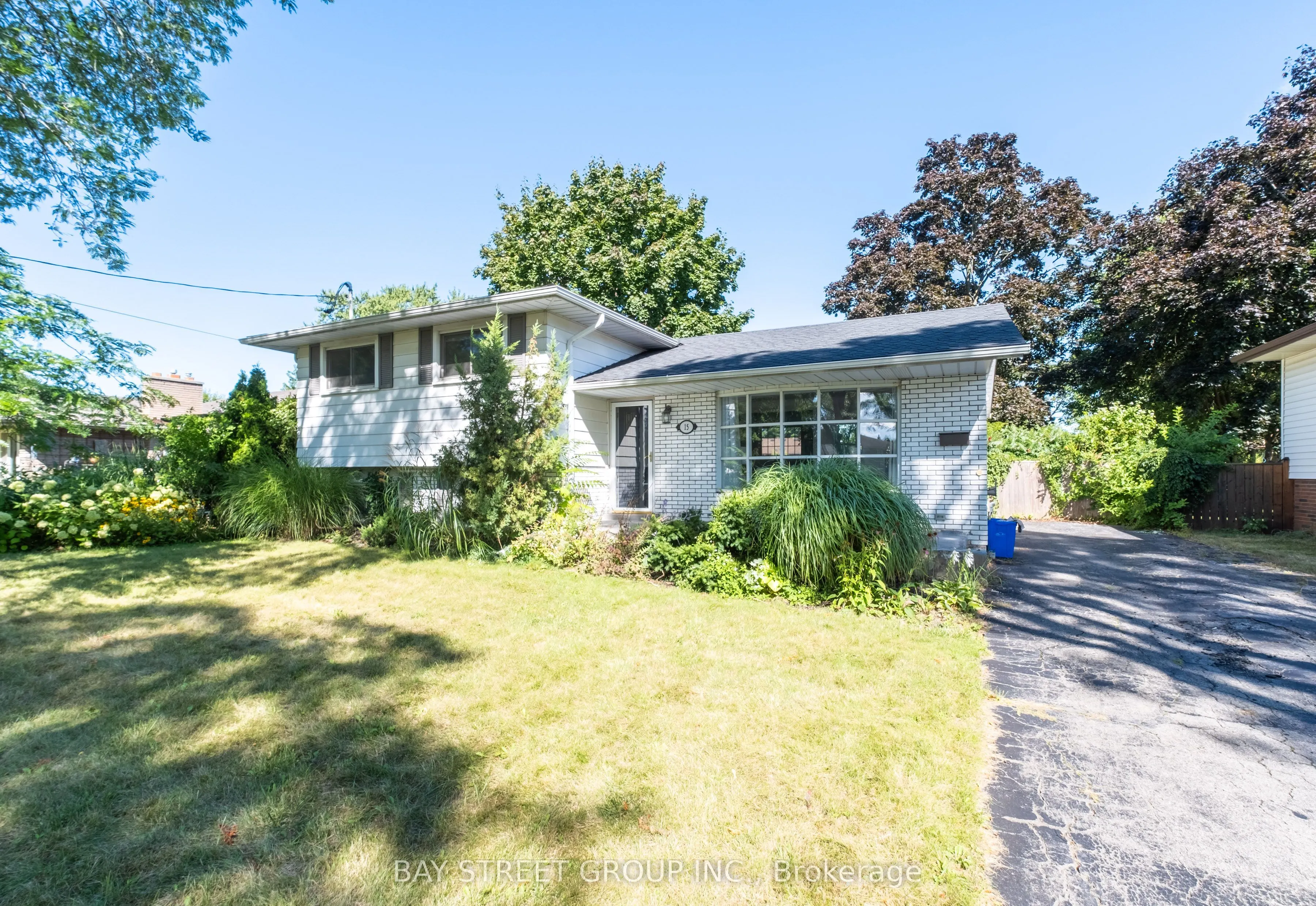 15 Old Oxford Road, #Main Level