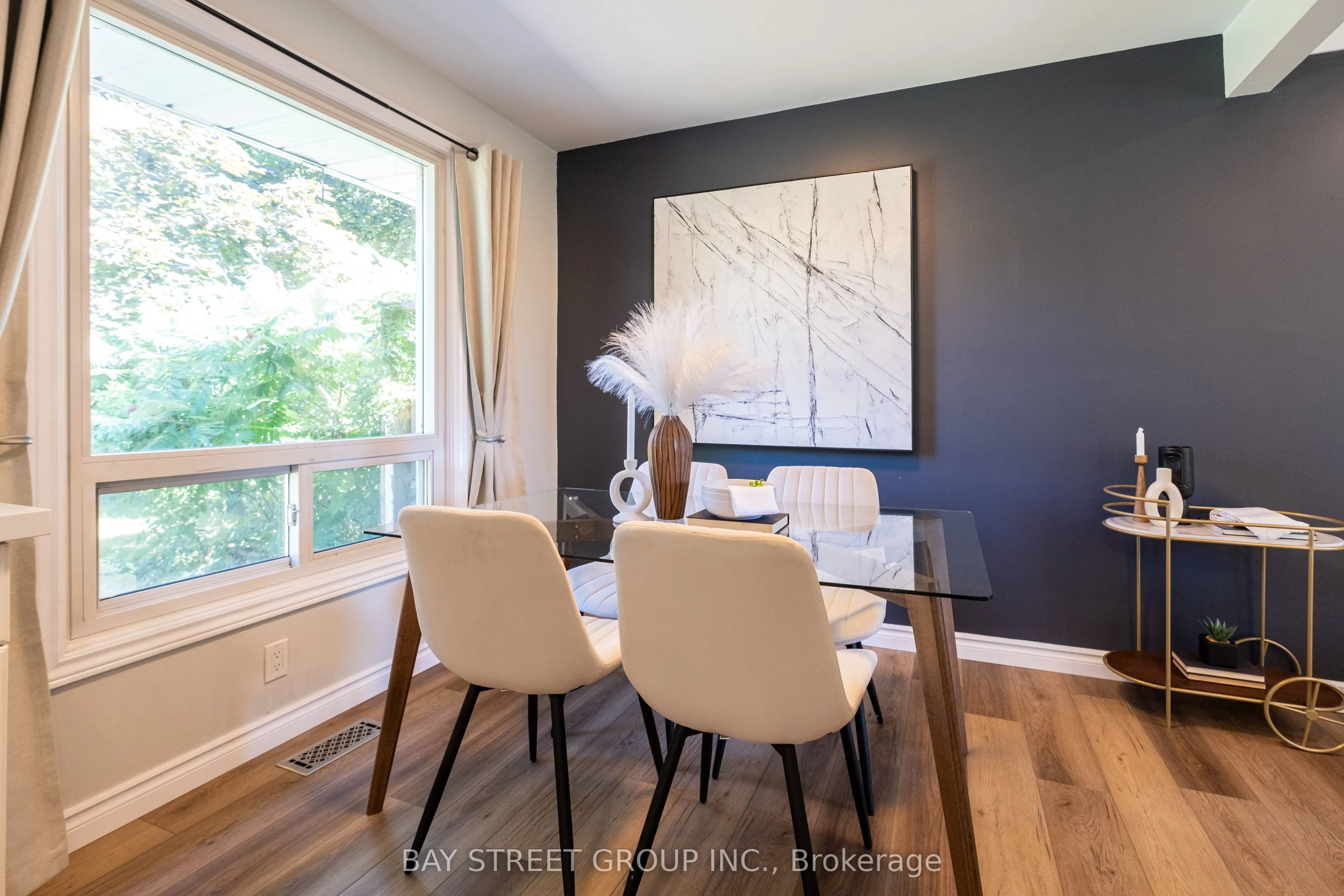 15 Old Oxford Road, #Main Level