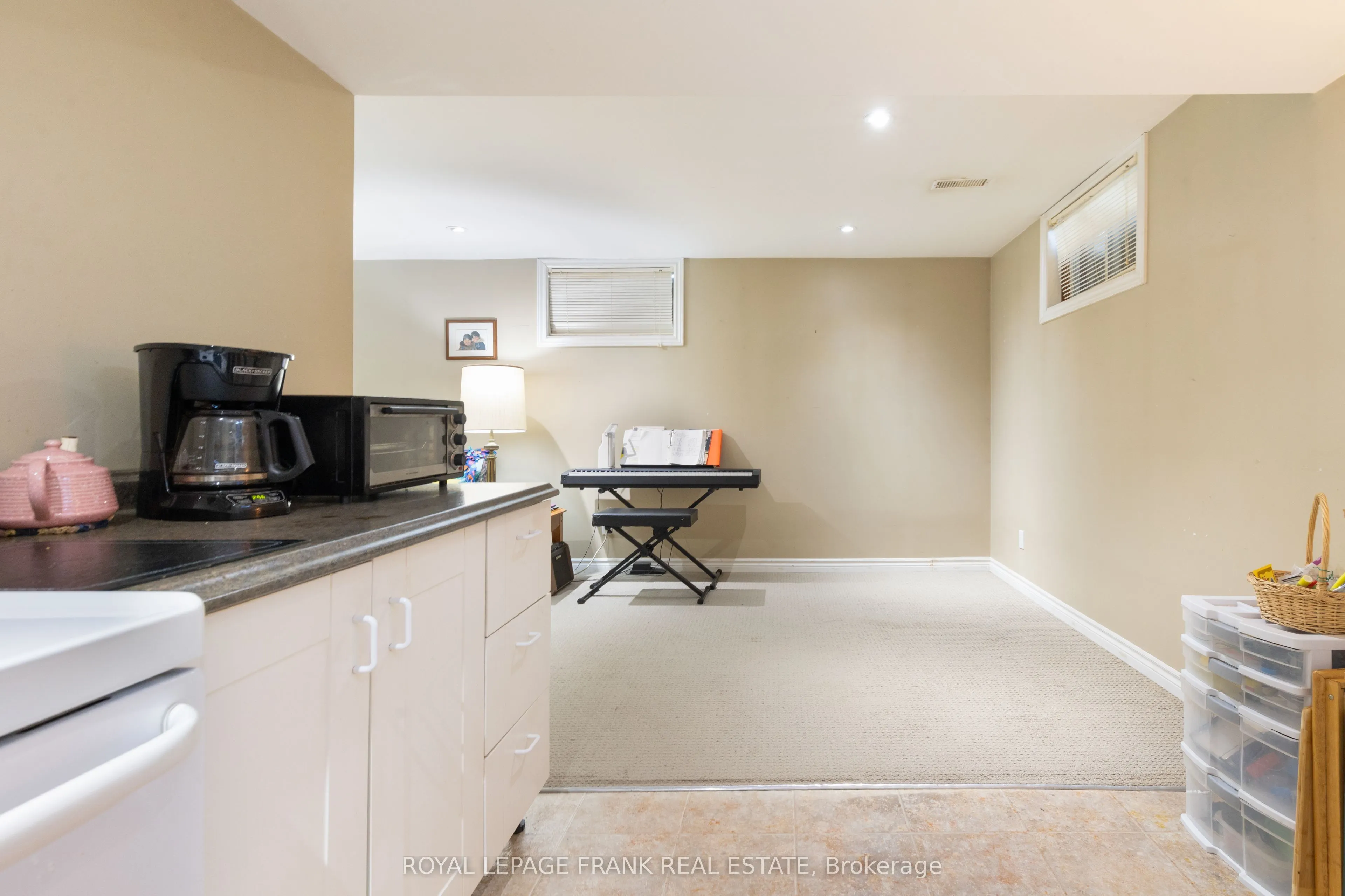 2558 Foxmeadow Road