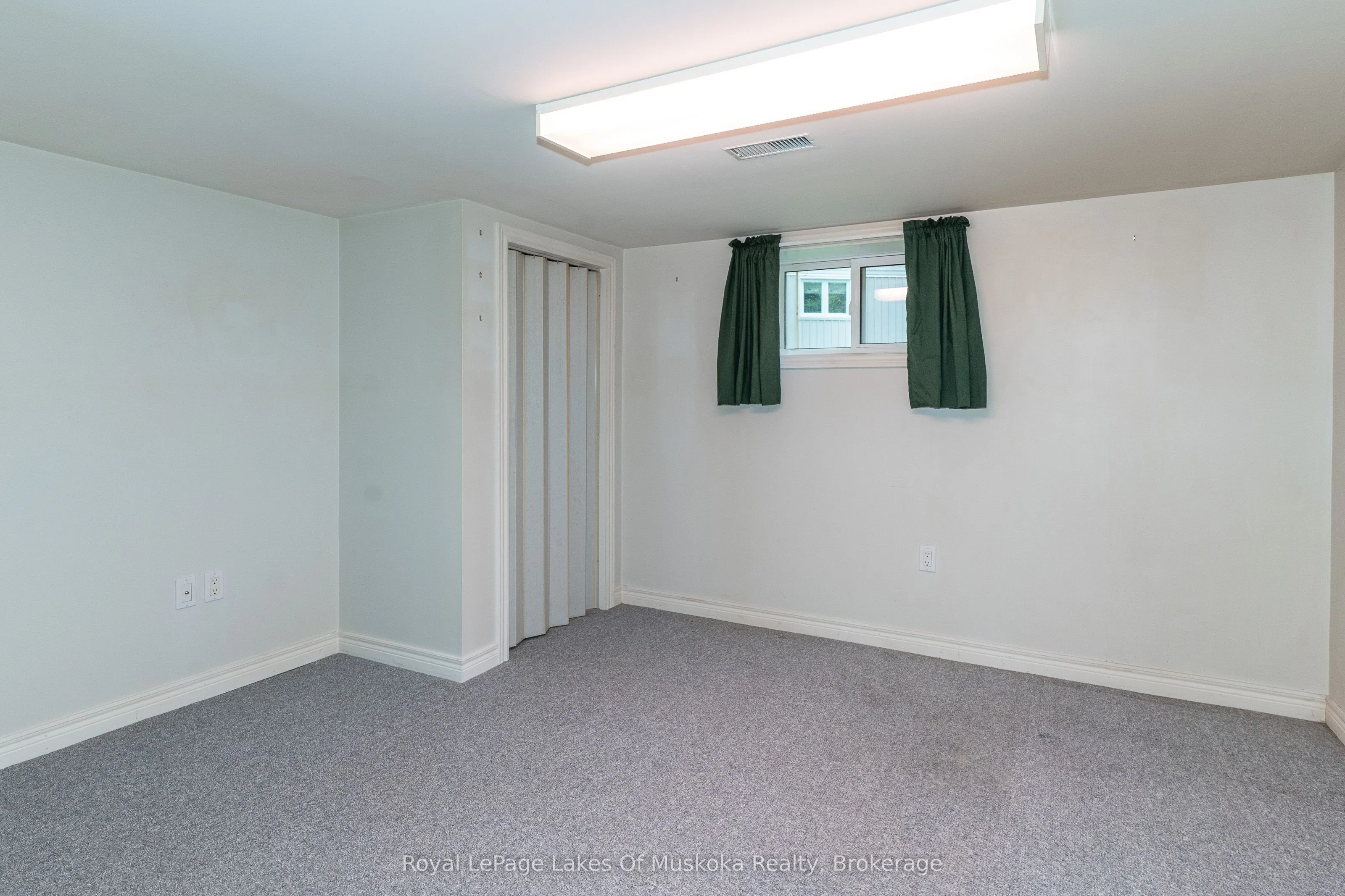 25 Stonehedge Close