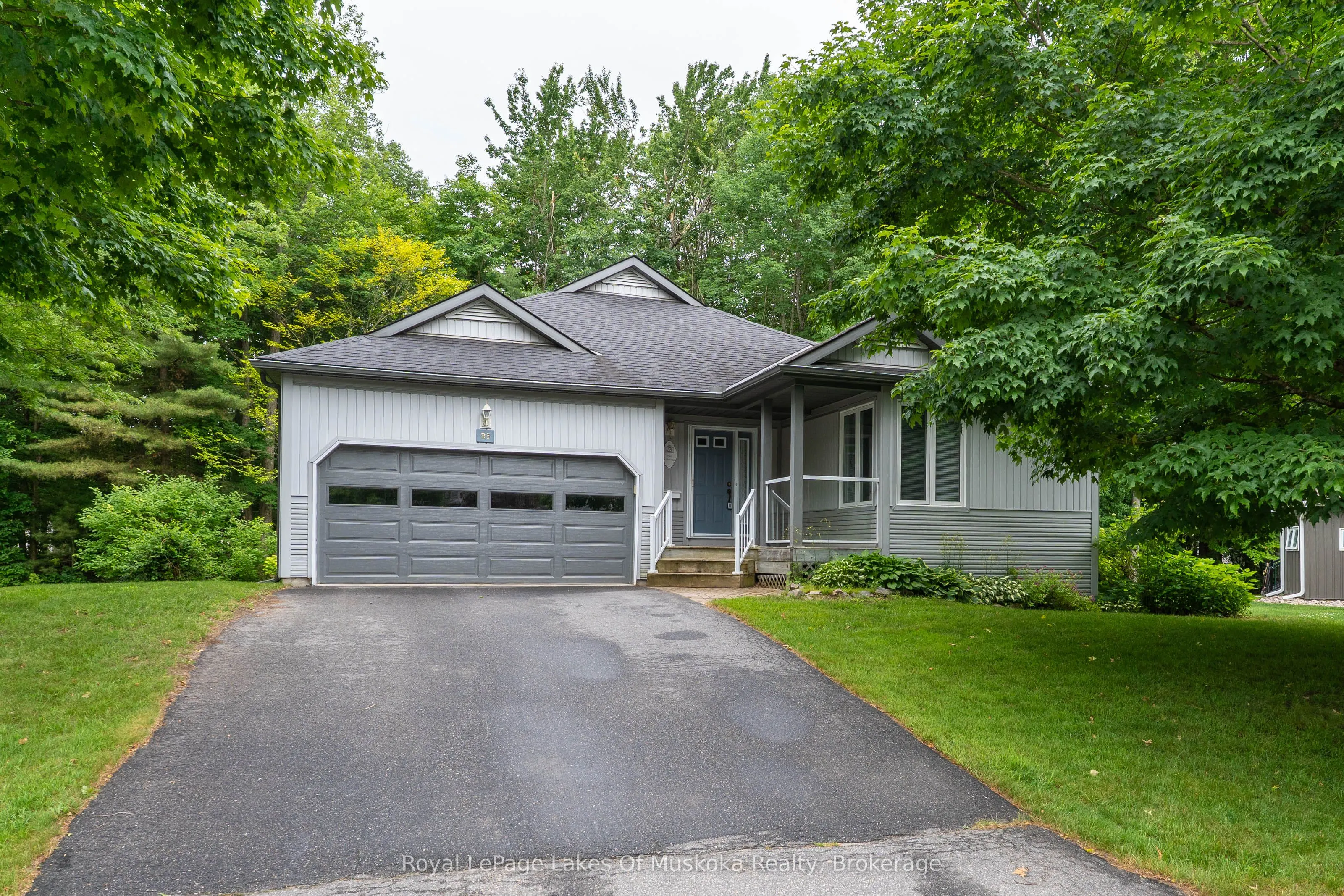 25 Stonehedge Close