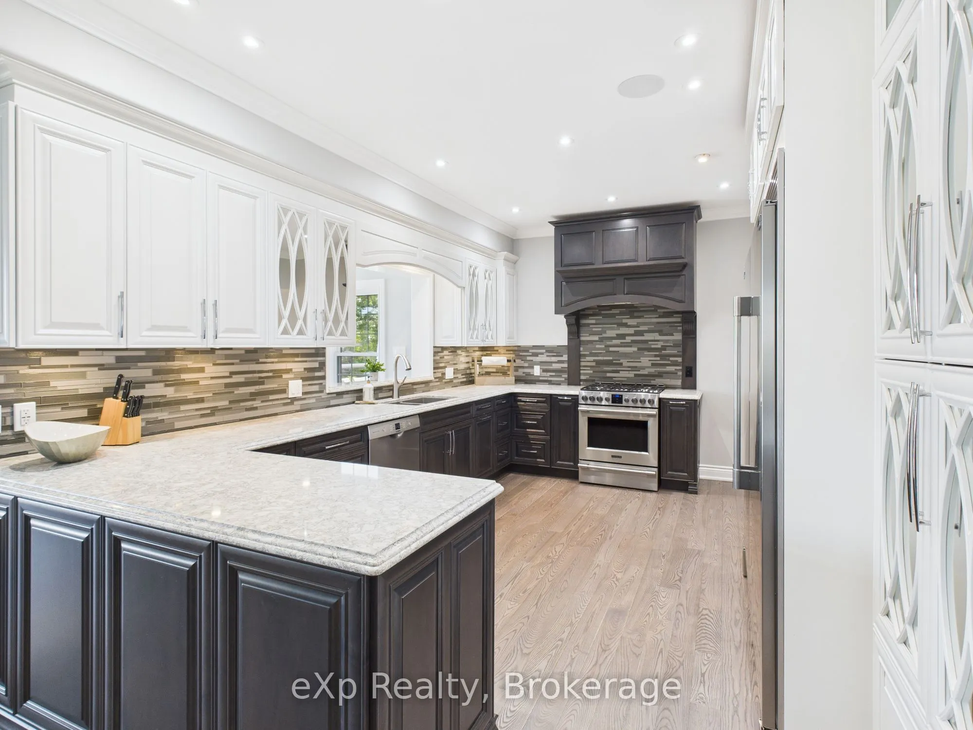 197 Balmy Beach Road