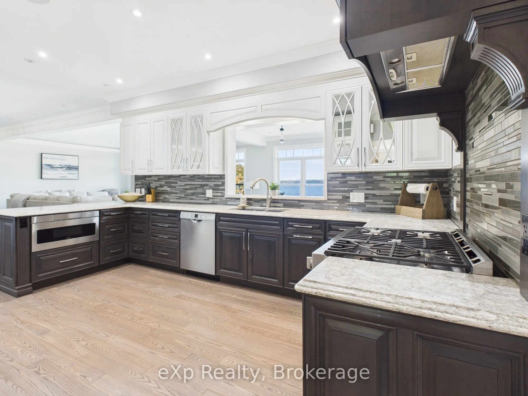 197 Balmy Beach Road
