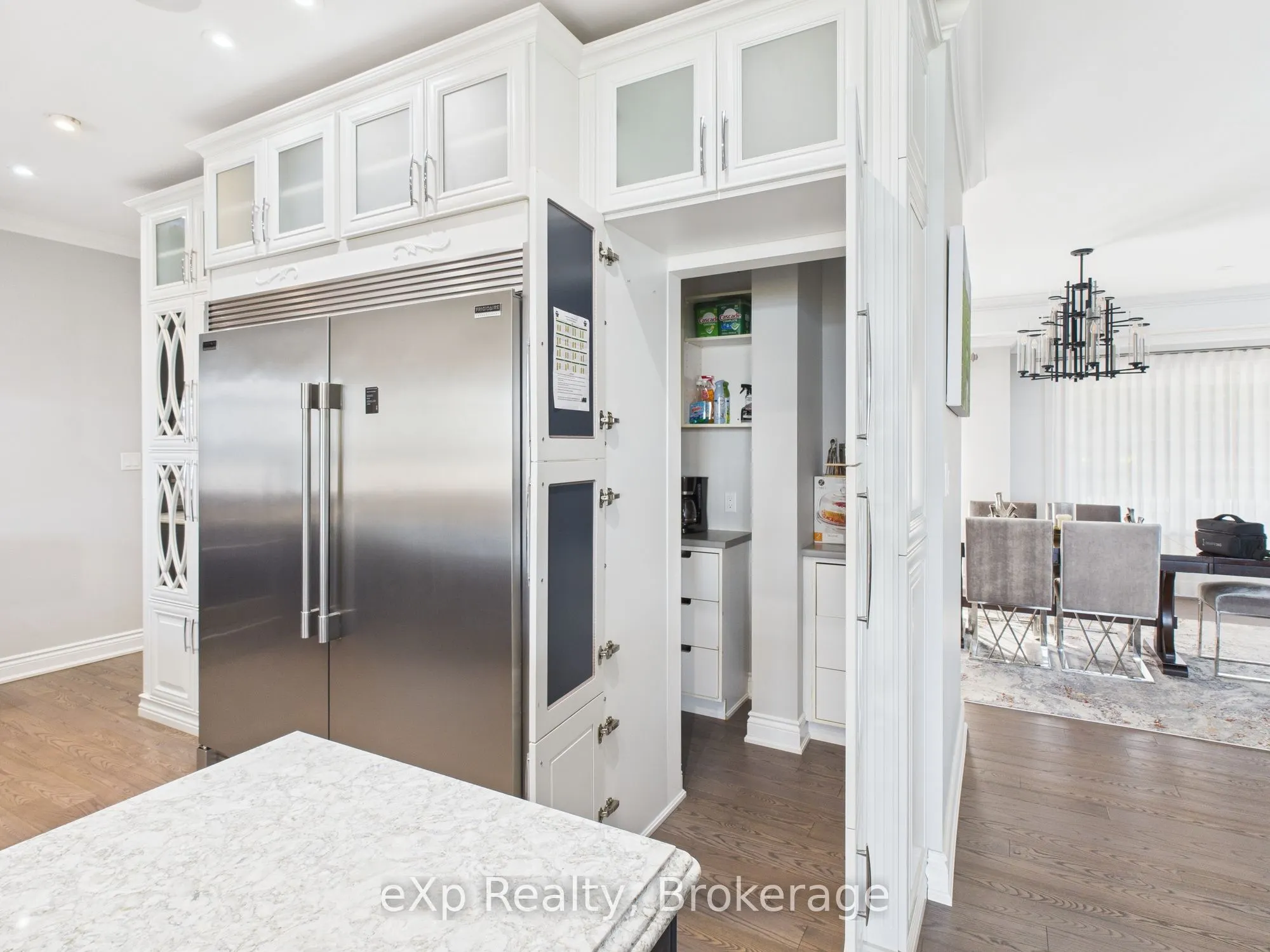 197 Balmy Beach Road