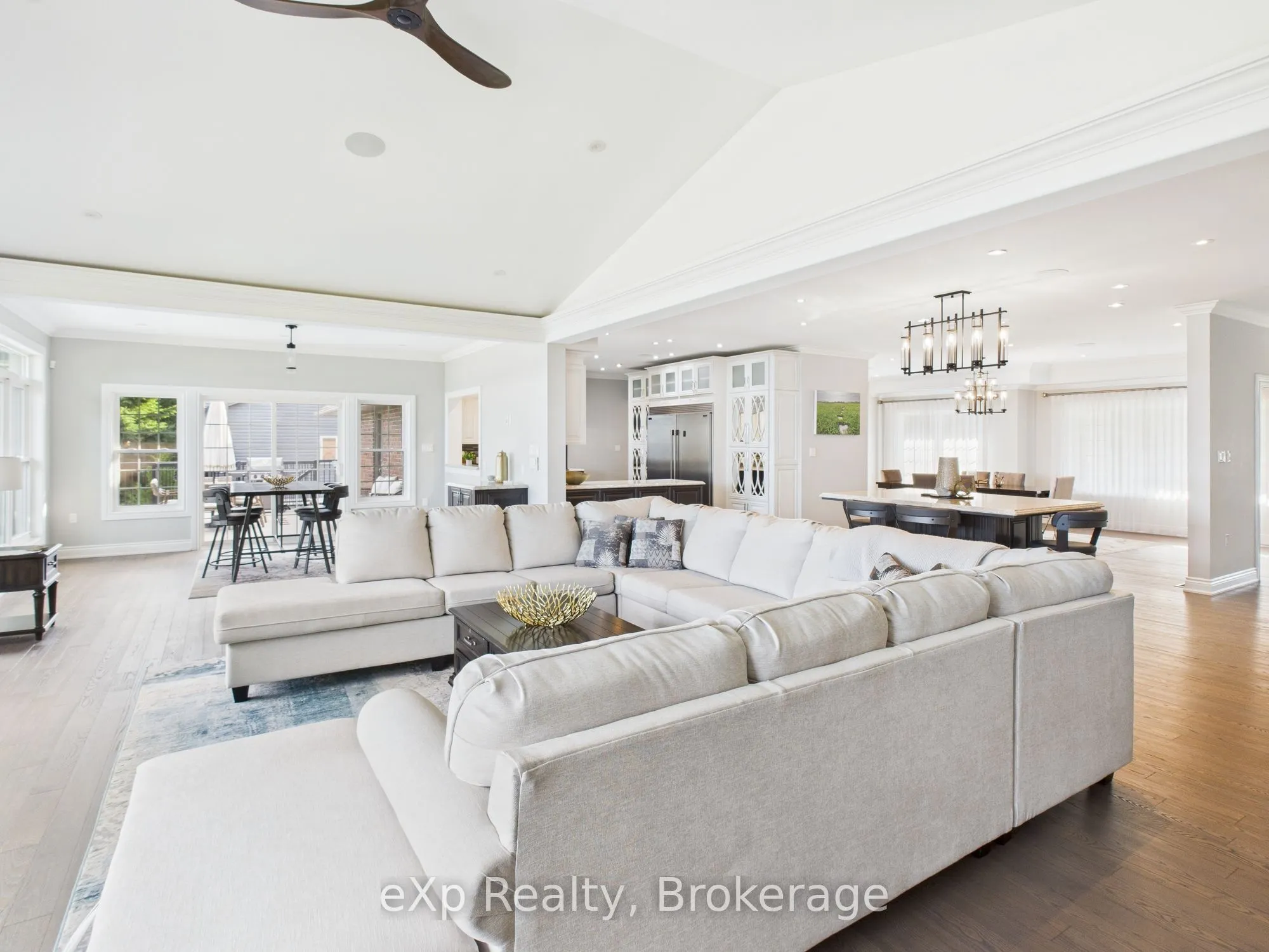 197 Balmy Beach Road