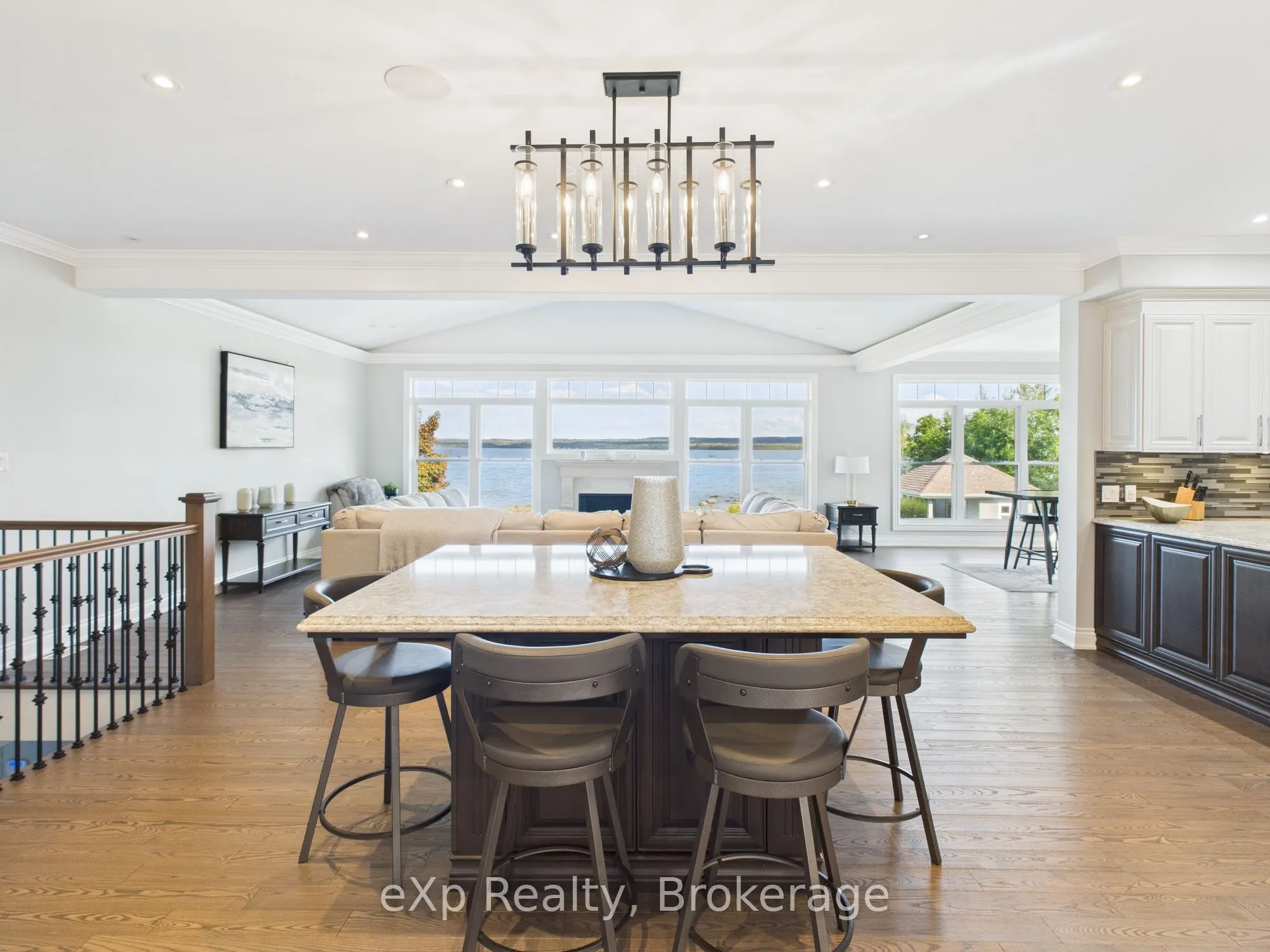 197 Balmy Beach Road