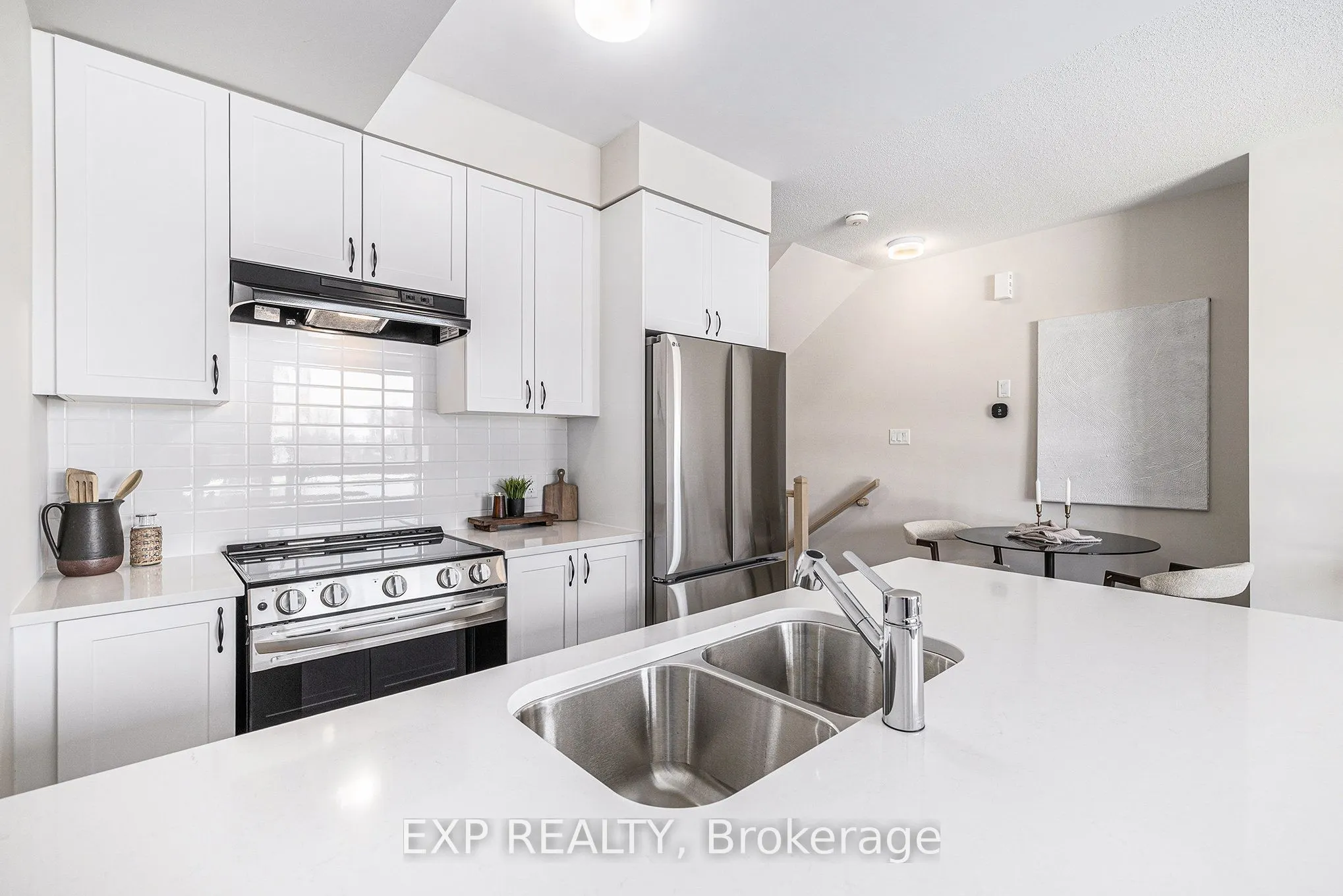 422 Mishi Private, #422