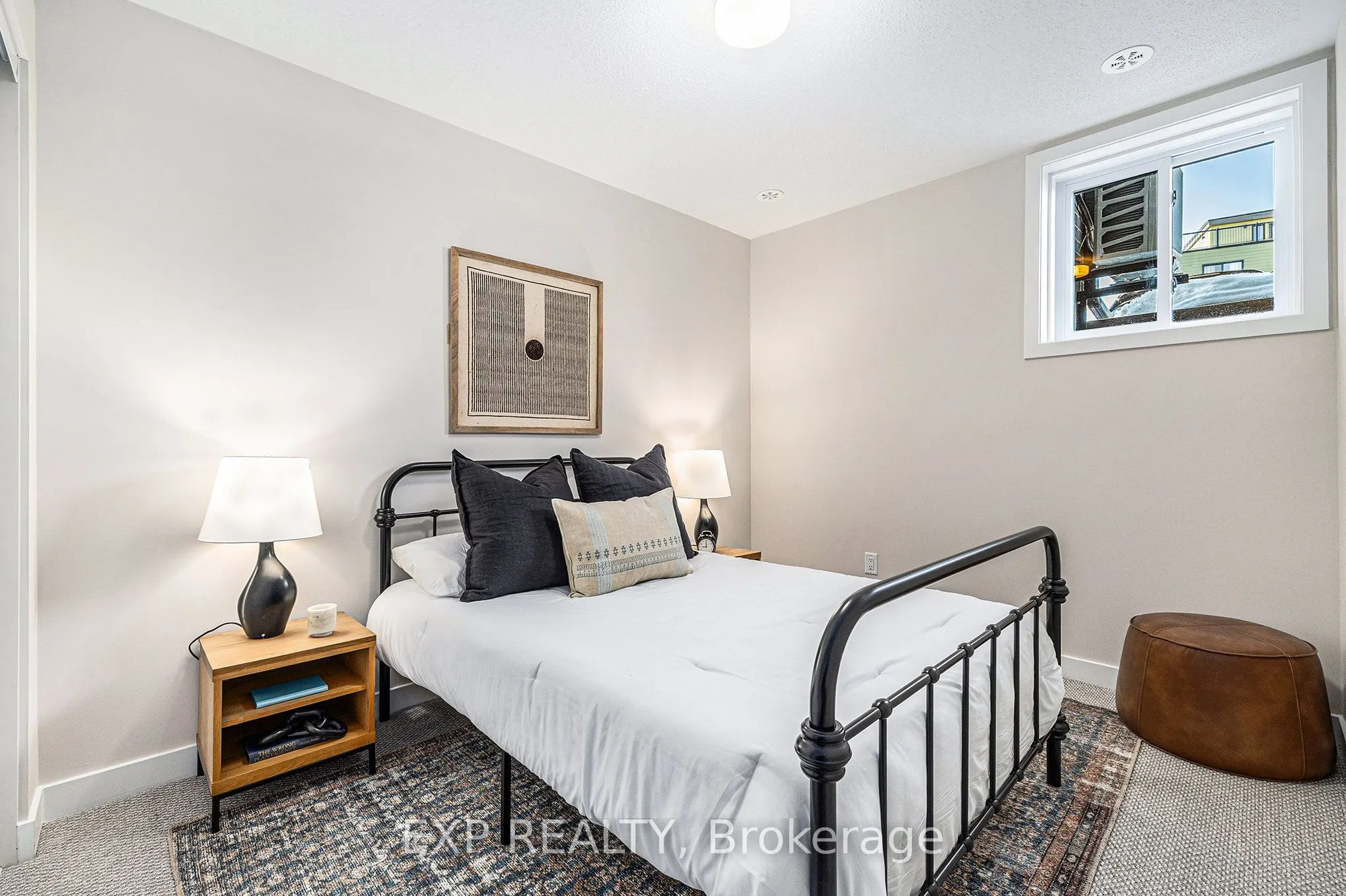 422 Mishi Private, #422
