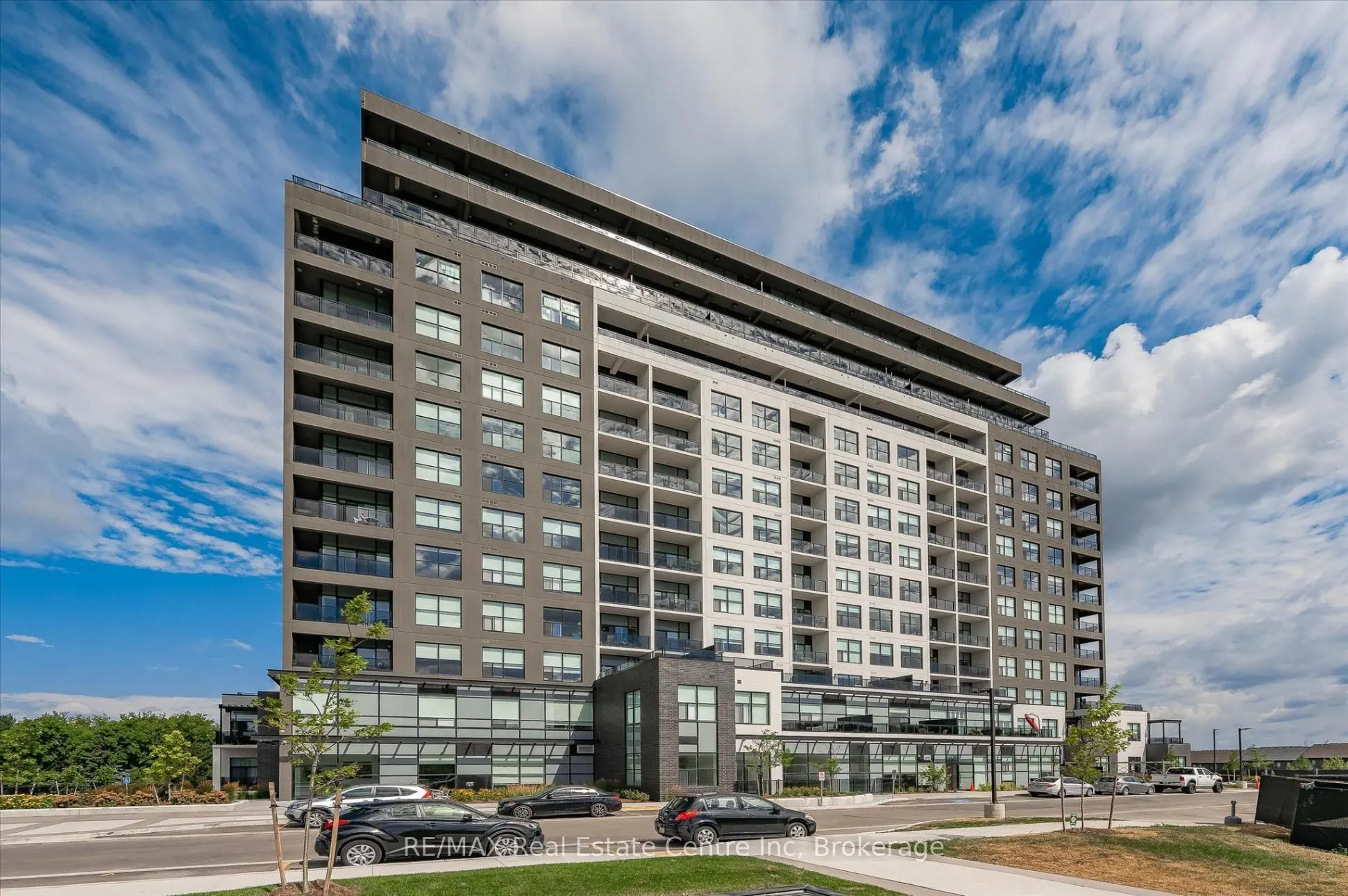 1880 Gordon Street, #1010