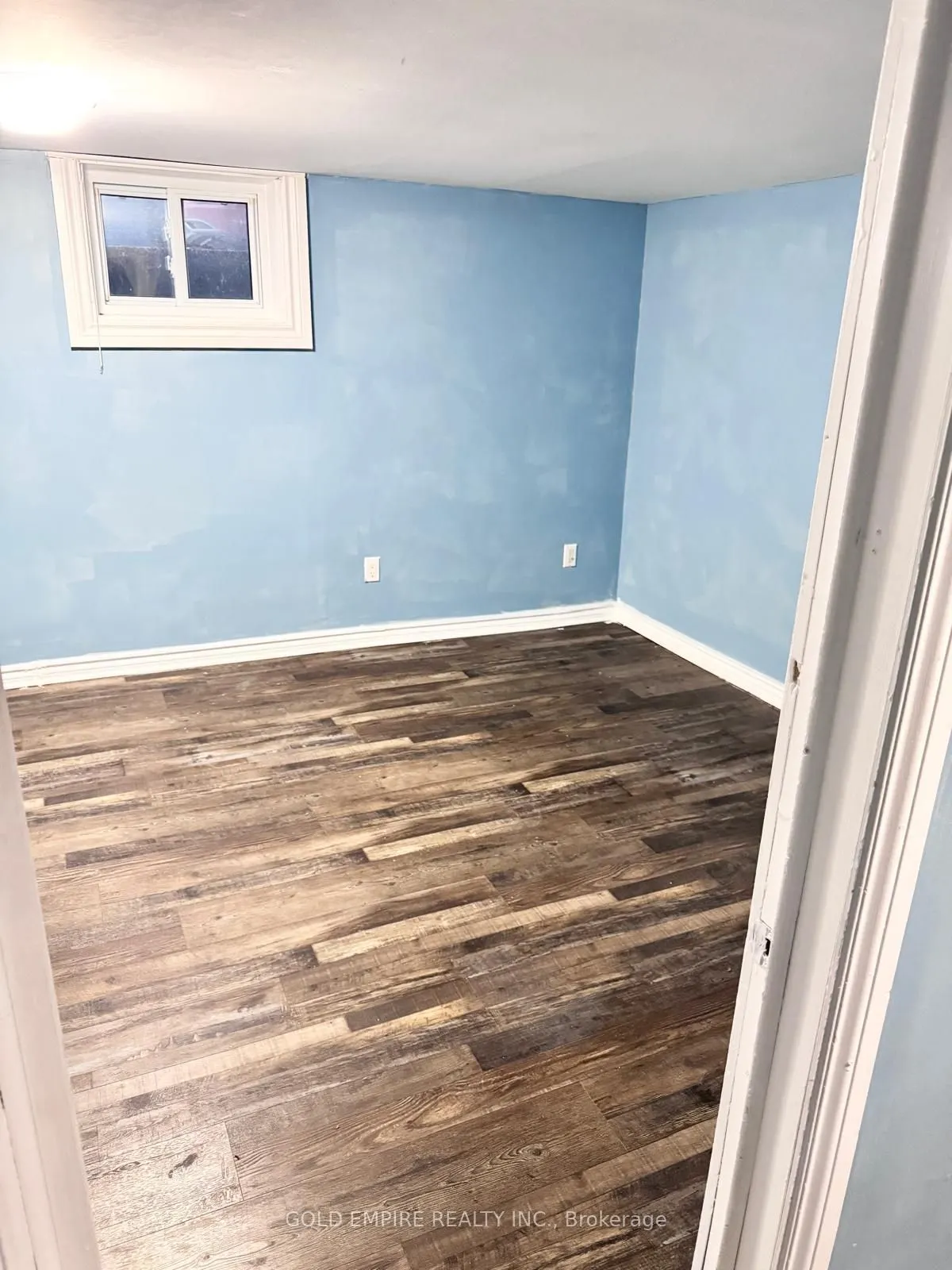 465 Second Street