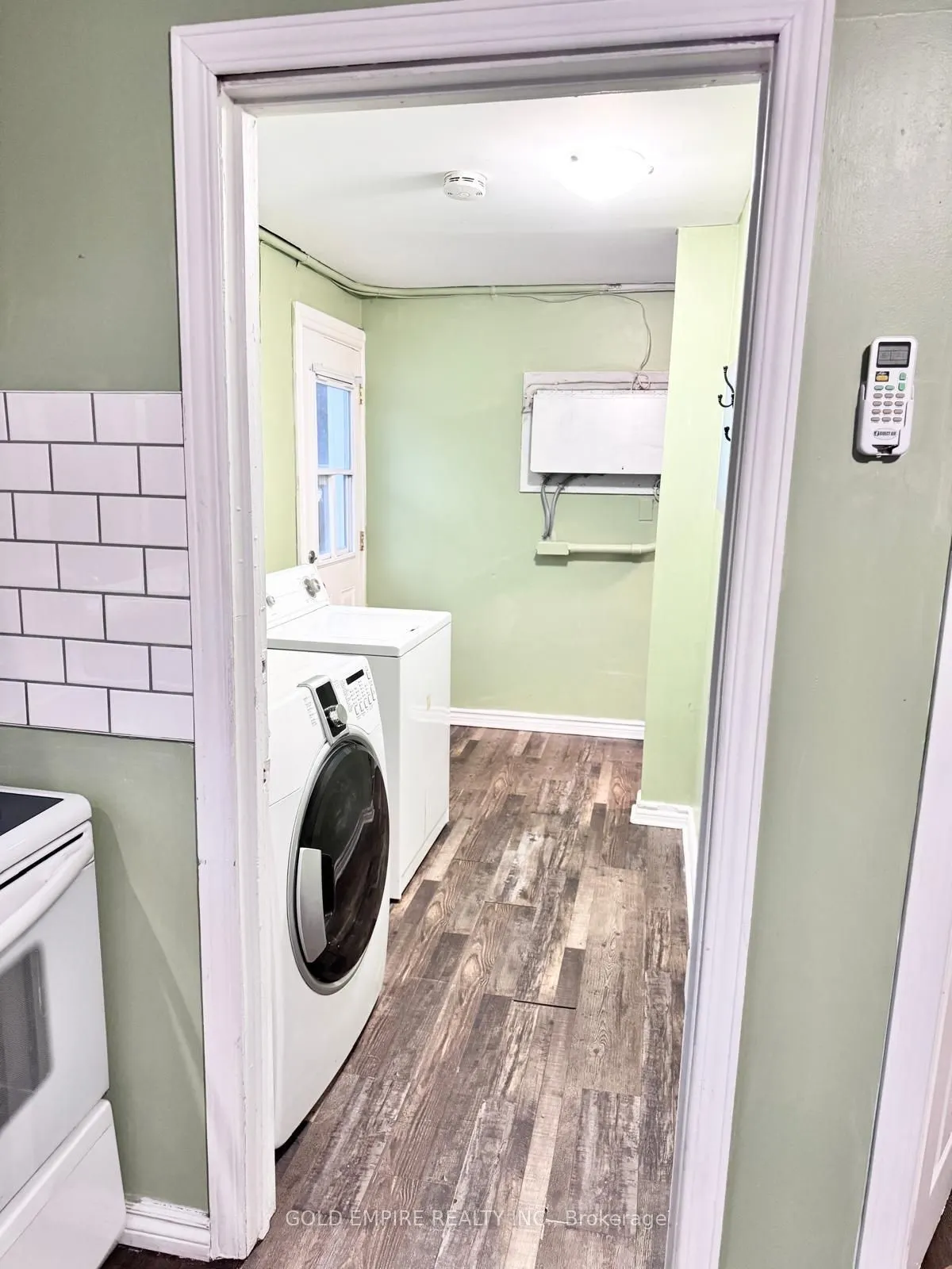 465 Second Street