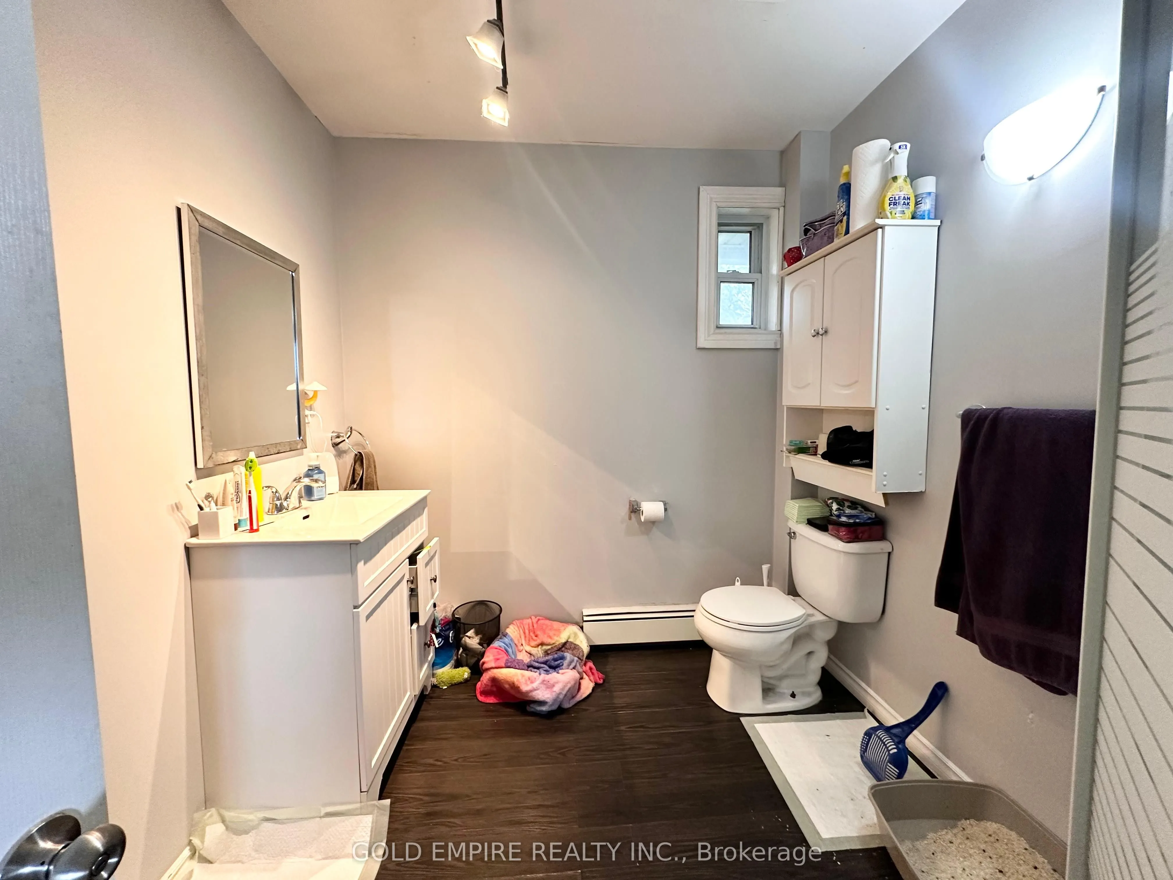 465 Second Street