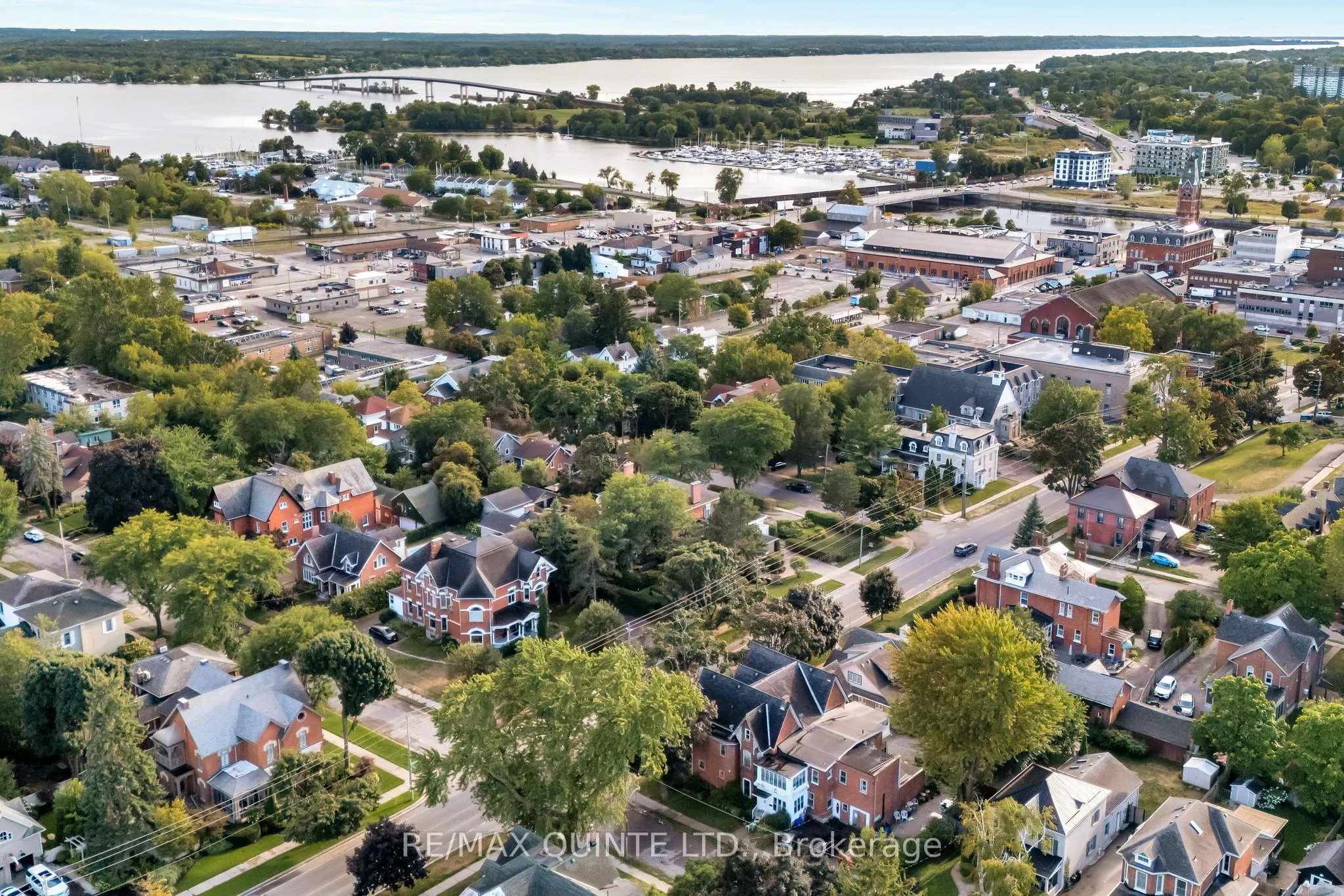 99 Bridge Street E, #5