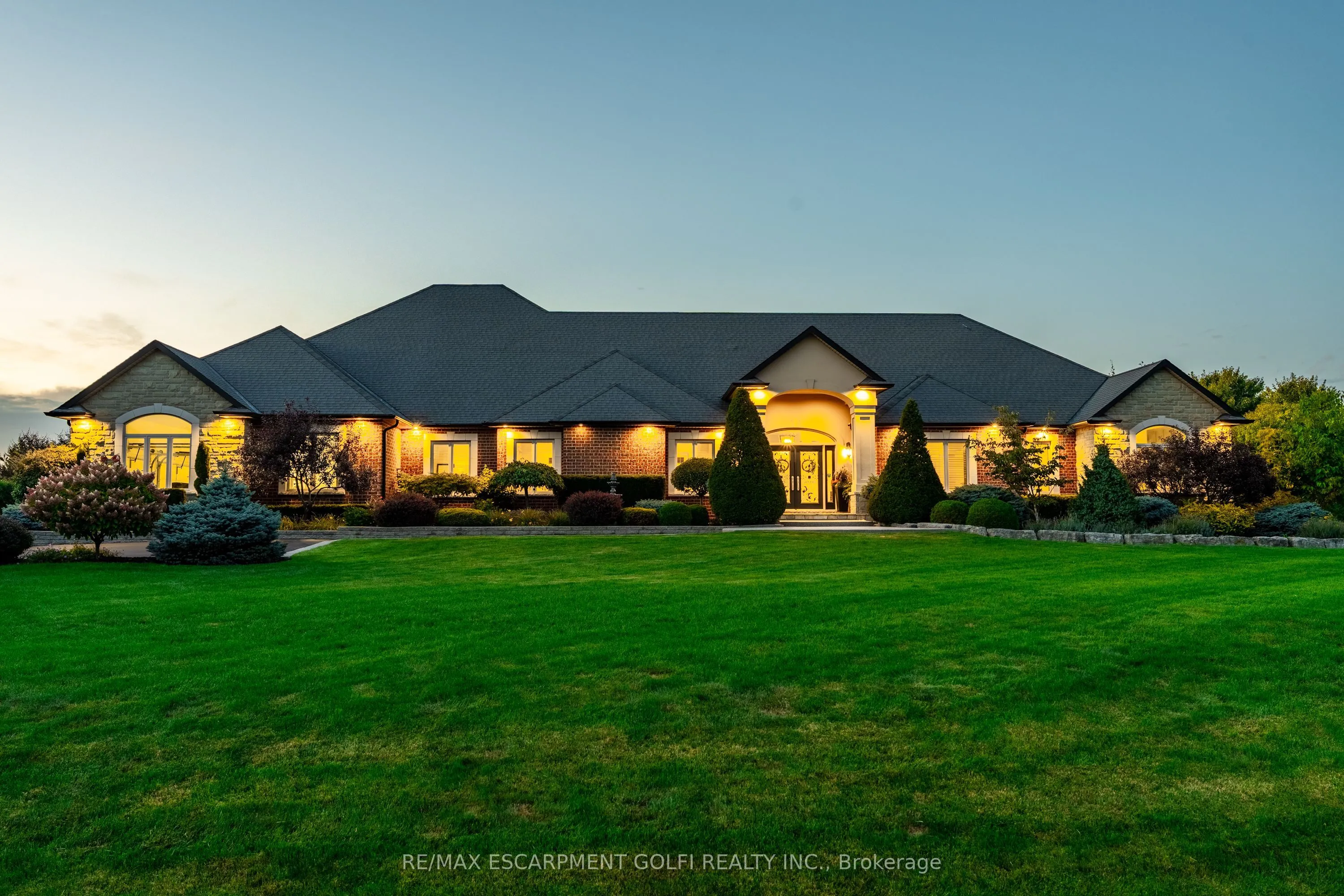 56 Gatepost Place