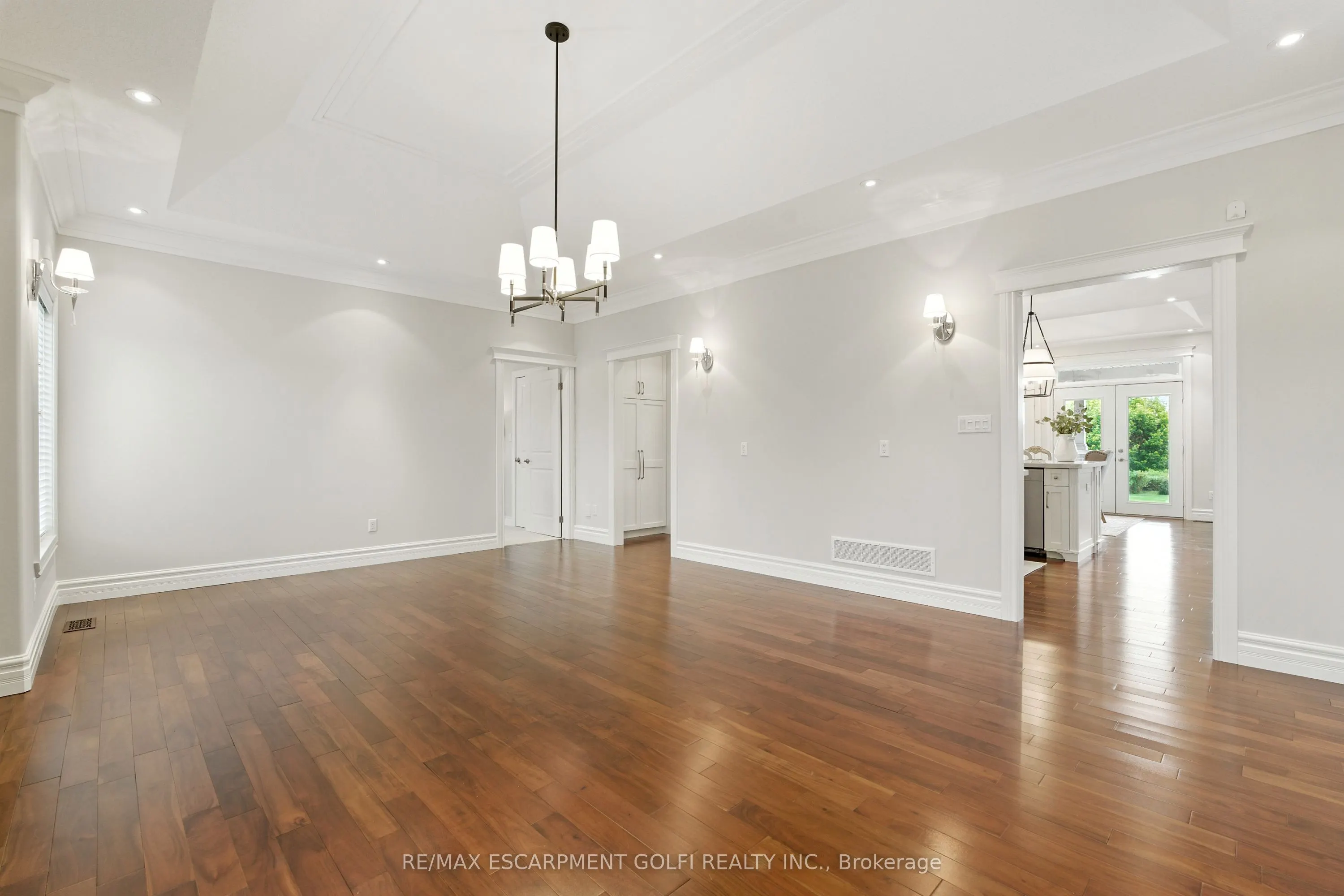 56 Gatepost Place