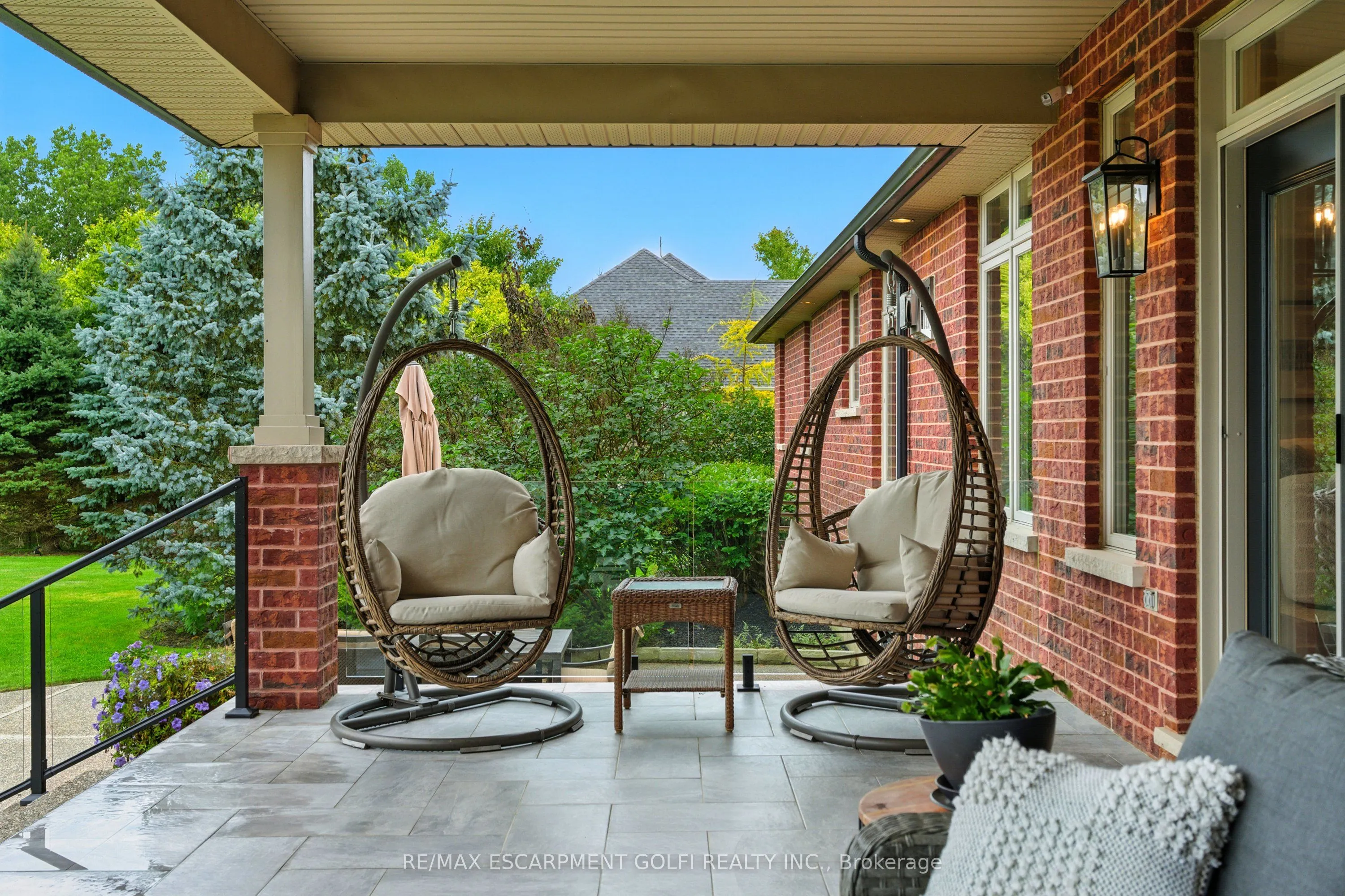 56 Gatepost Place